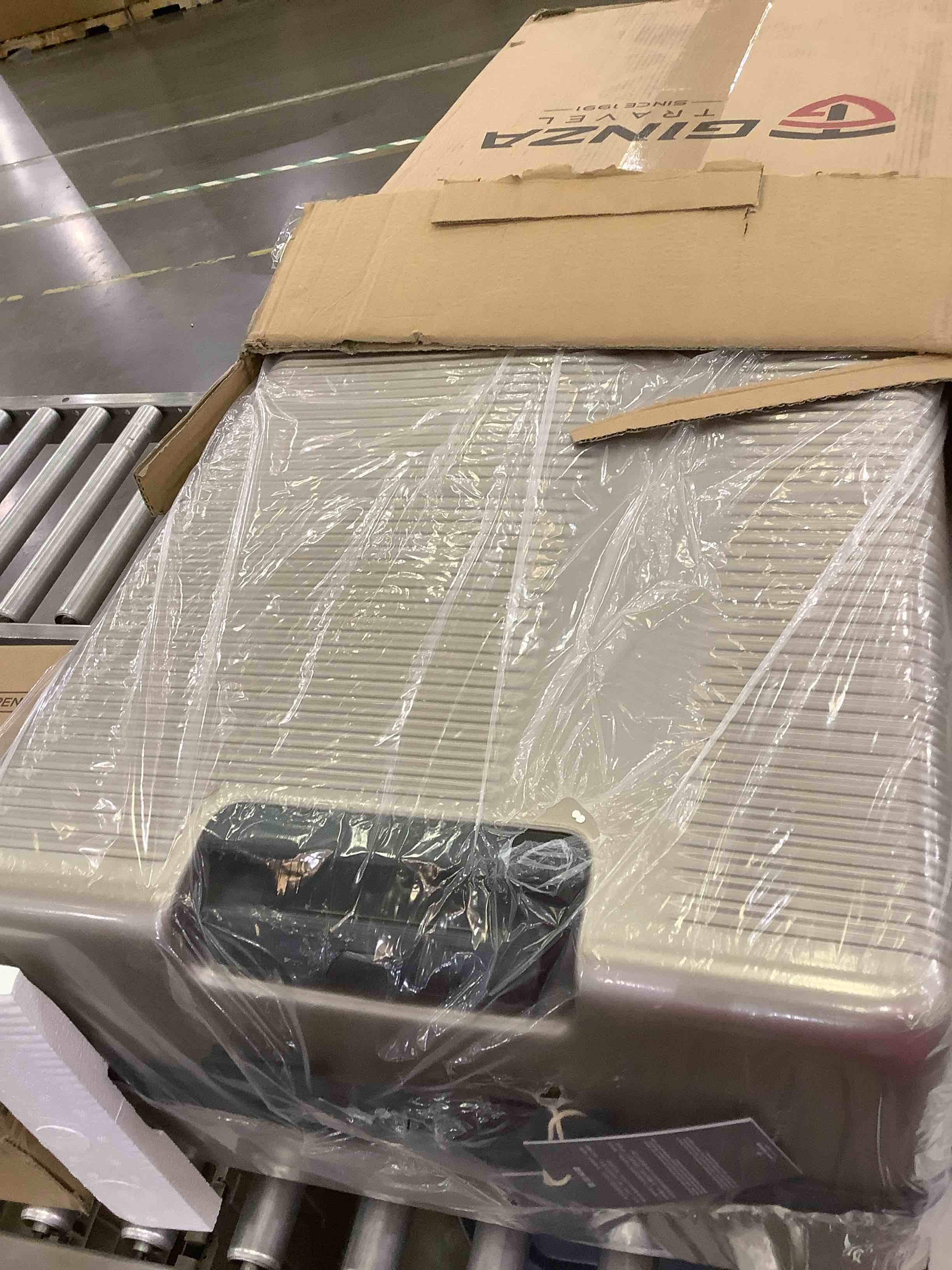 https://s3.amazonaws.com/lotting-images-prod/BargainHunt/EXS01191773_1709145029764.jpeg