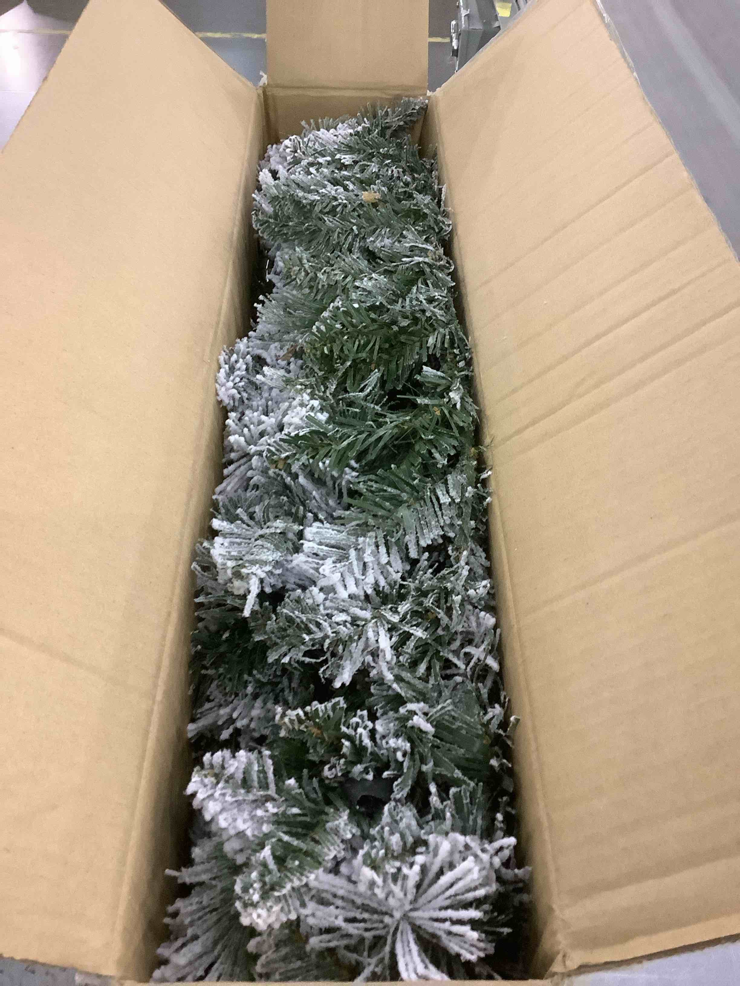 https://s3.amazonaws.com/lotting-images-prod/BargainHunt/EXS01191811_1709209108224.jpeg