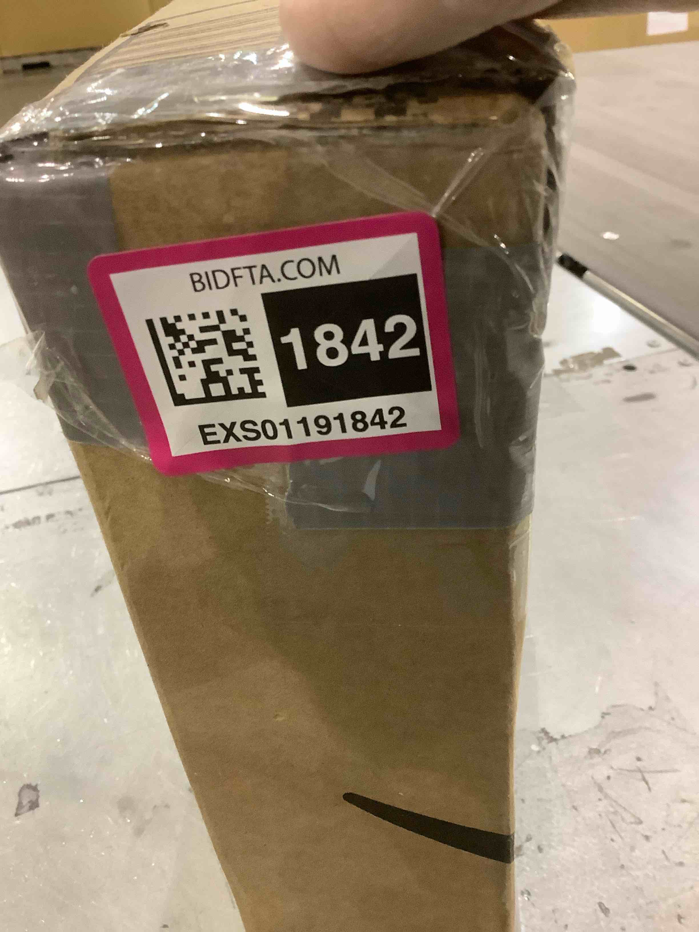 https://s3.amazonaws.com/lotting-images-prod/BargainHunt/EXS01191842_1709213709944.jpeg