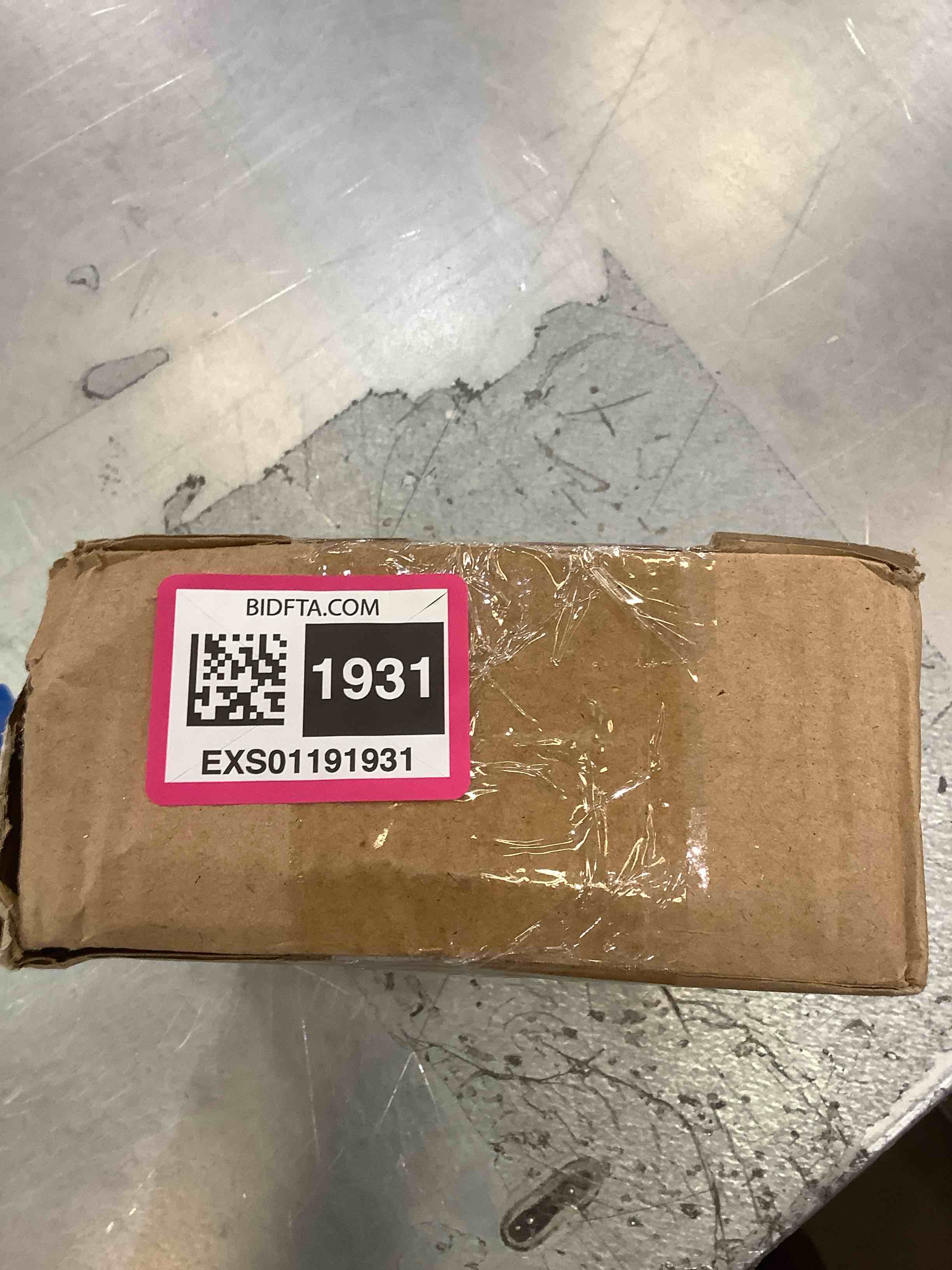 https://s3.amazonaws.com/lotting-images-prod/BargainHunt/EXS01191931_1709229026392.jpeg