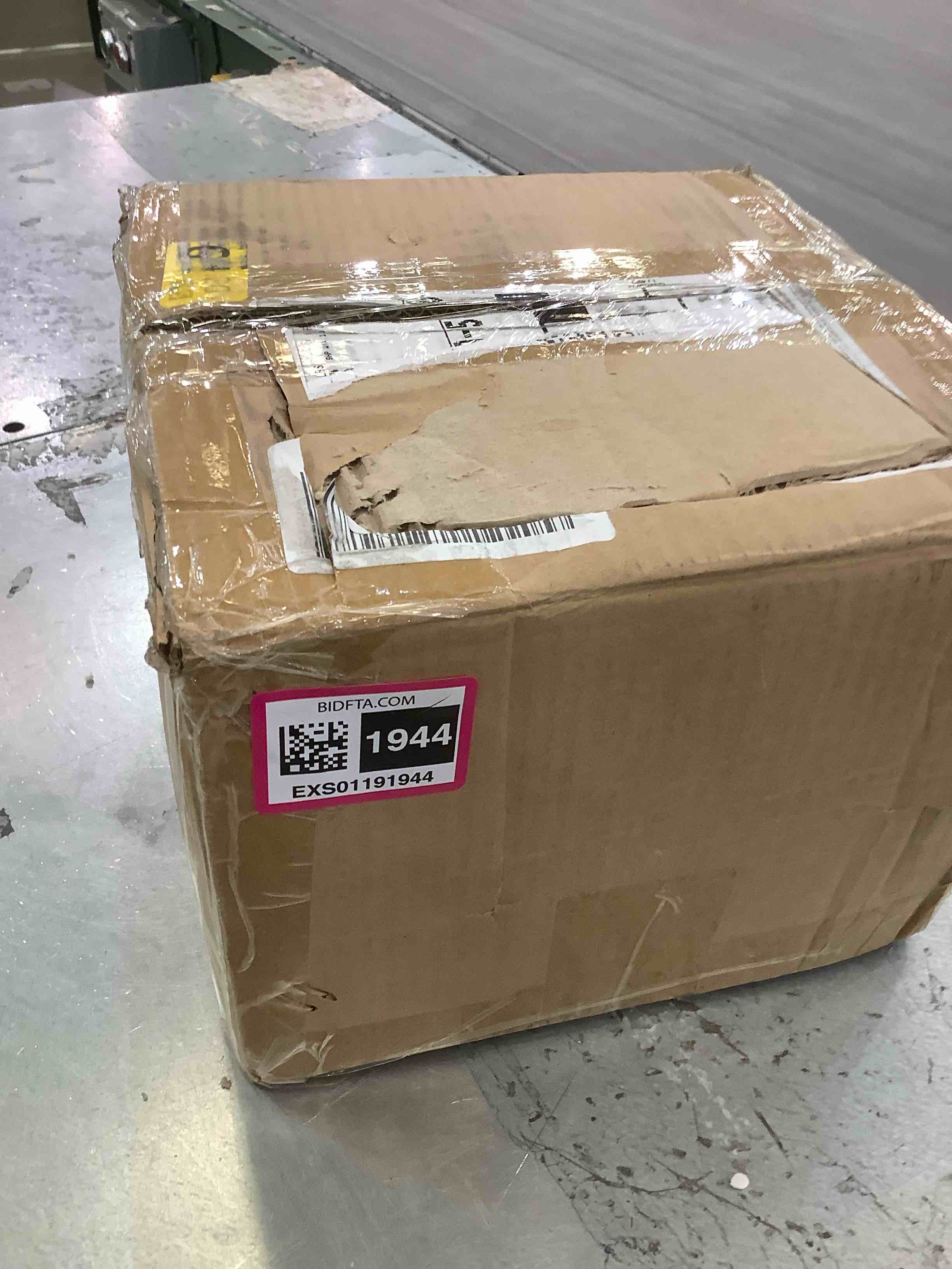 https://s3.amazonaws.com/lotting-images-prod/BargainHunt/EXS01191944_1709230583907.jpeg