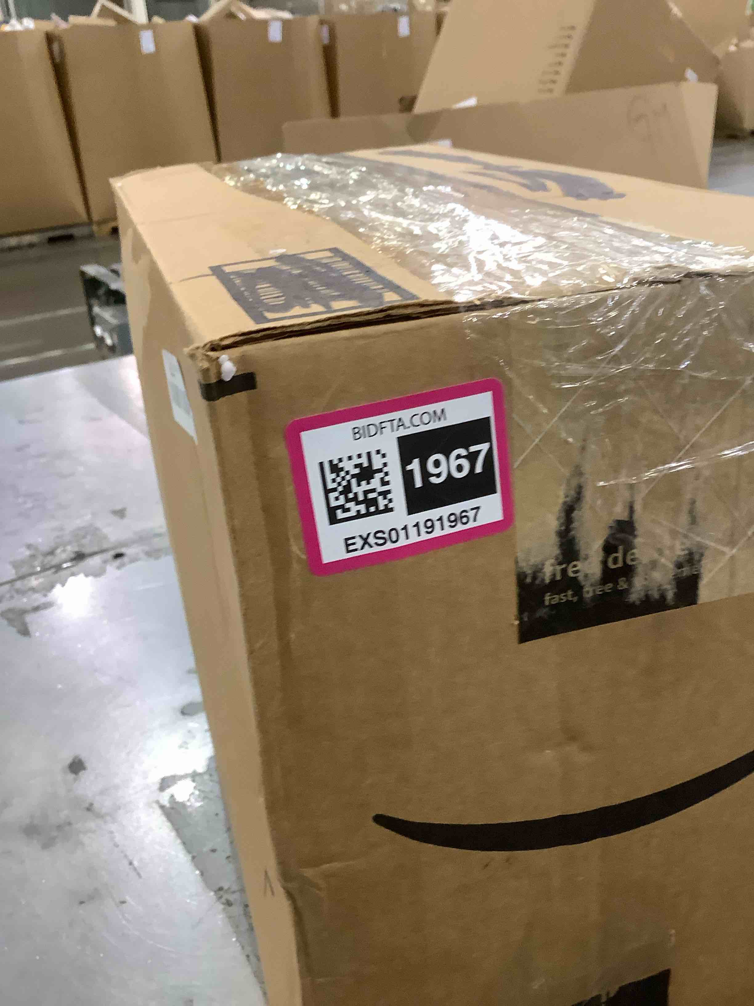 https://s3.amazonaws.com/lotting-images-prod/BargainHunt/EXS01191967_1709234500461.jpeg