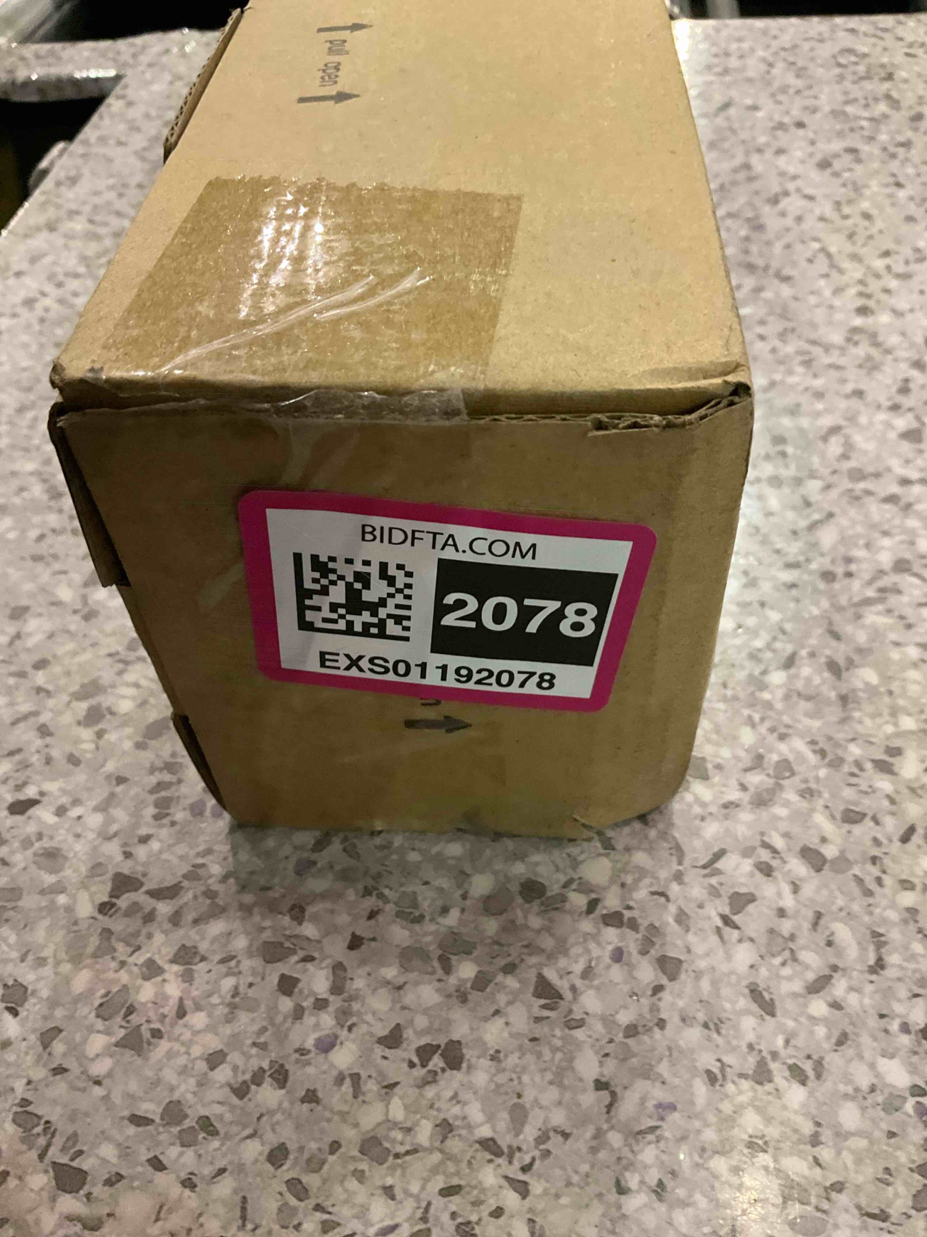 https://s3.amazonaws.com/lotting-images-prod/BargainHunt/EXS01192078_1709303299025.jpeg