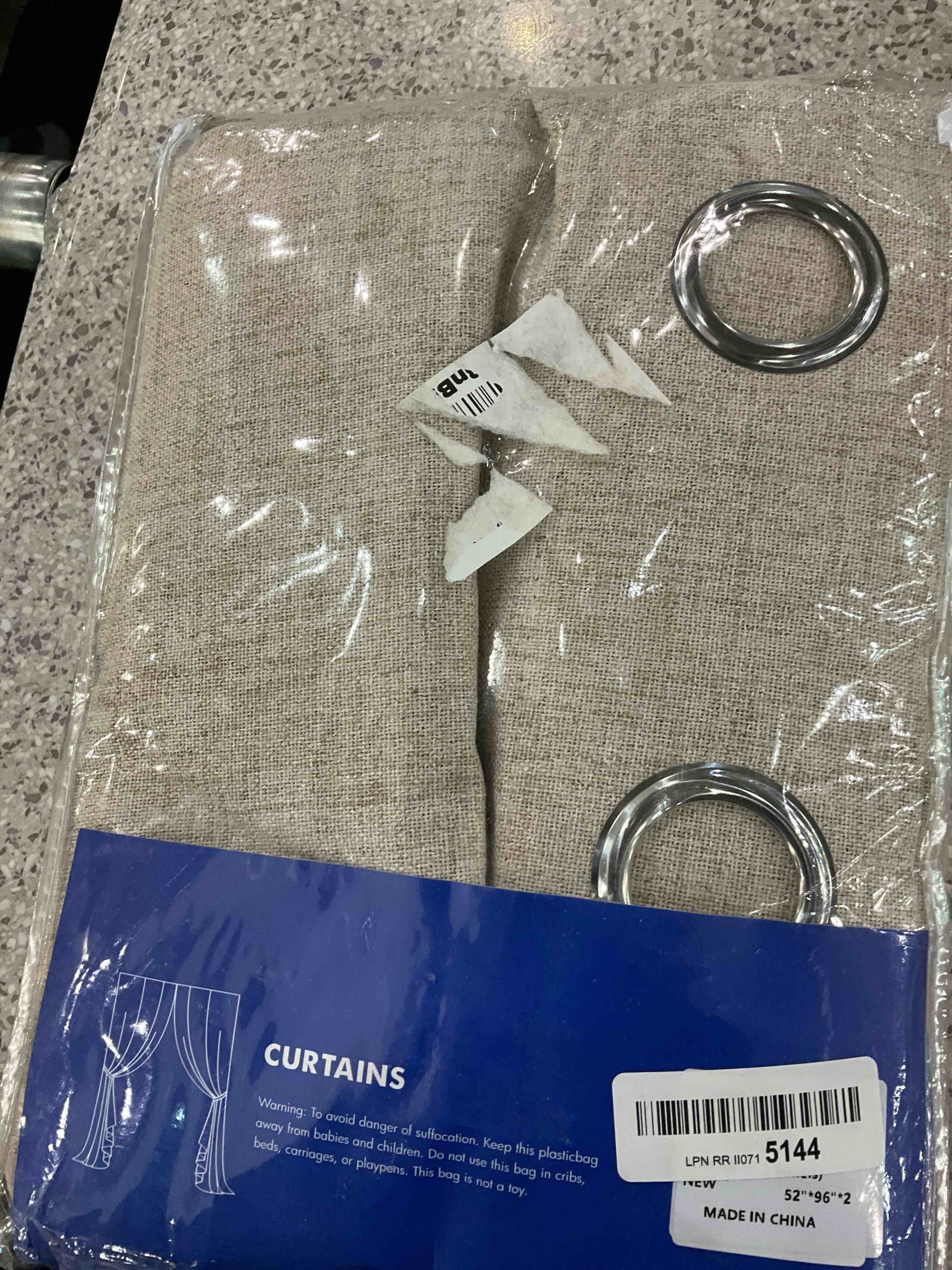 https://s3.amazonaws.com/lotting-images-prod/BargainHunt/EXS01192080_1709303442828.jpeg