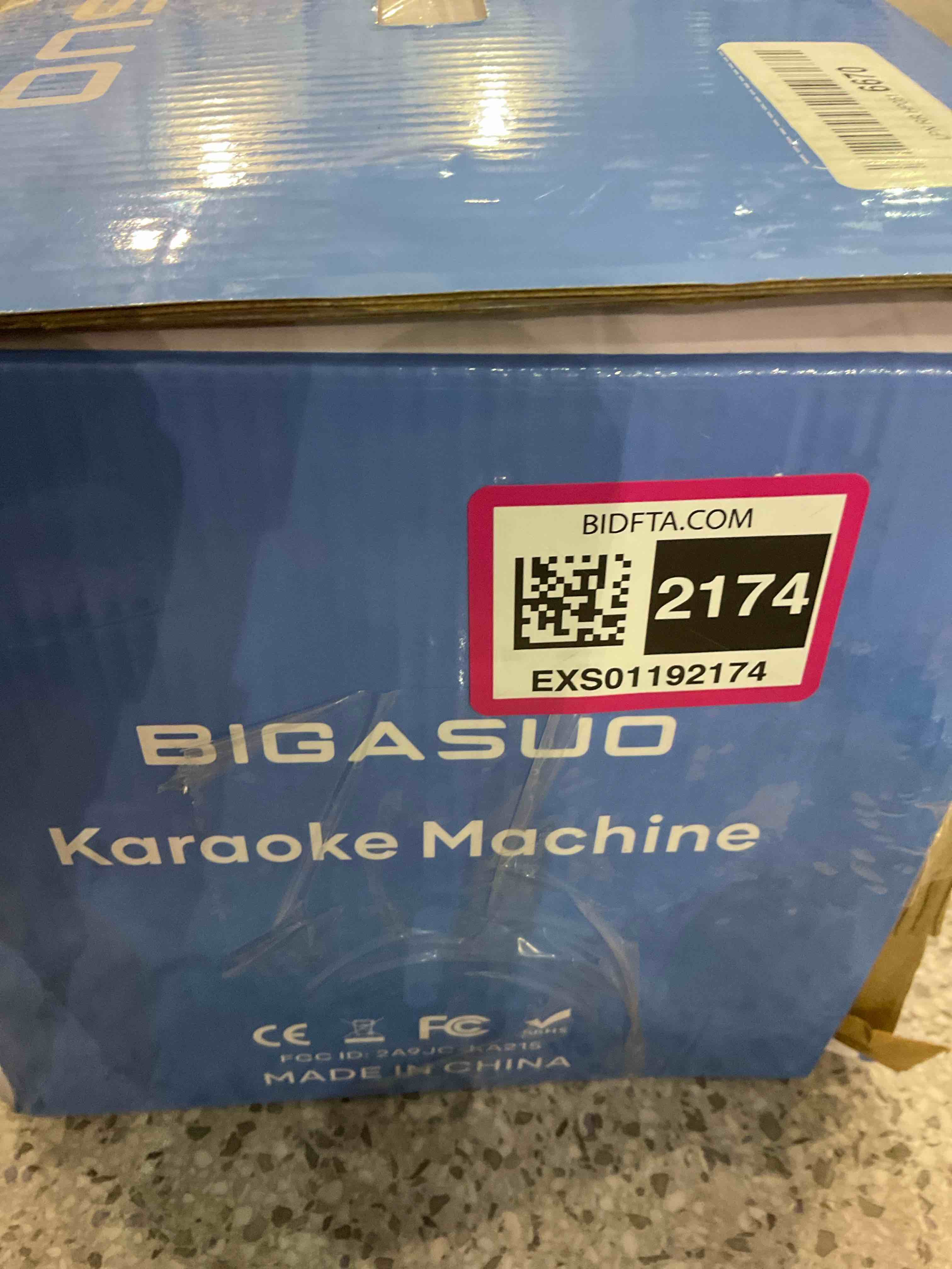 https://s3.amazonaws.com/lotting-images-prod/BargainHunt/EXS01192174_1709557073665.jpeg