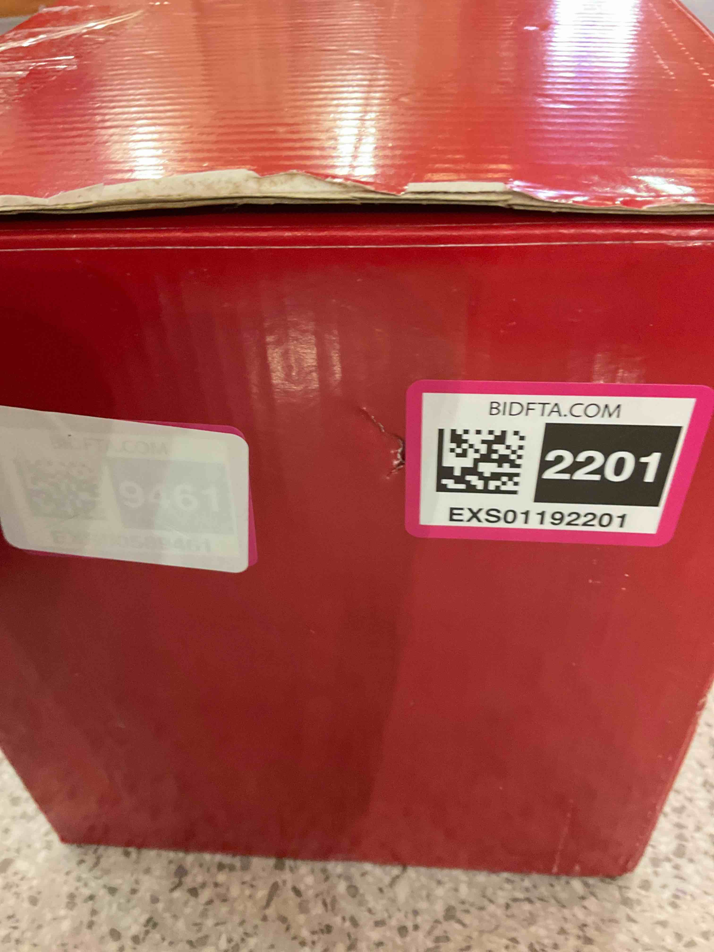 https://s3.amazonaws.com/lotting-images-prod/BargainHunt/EXS01192201_1709564221181.jpeg