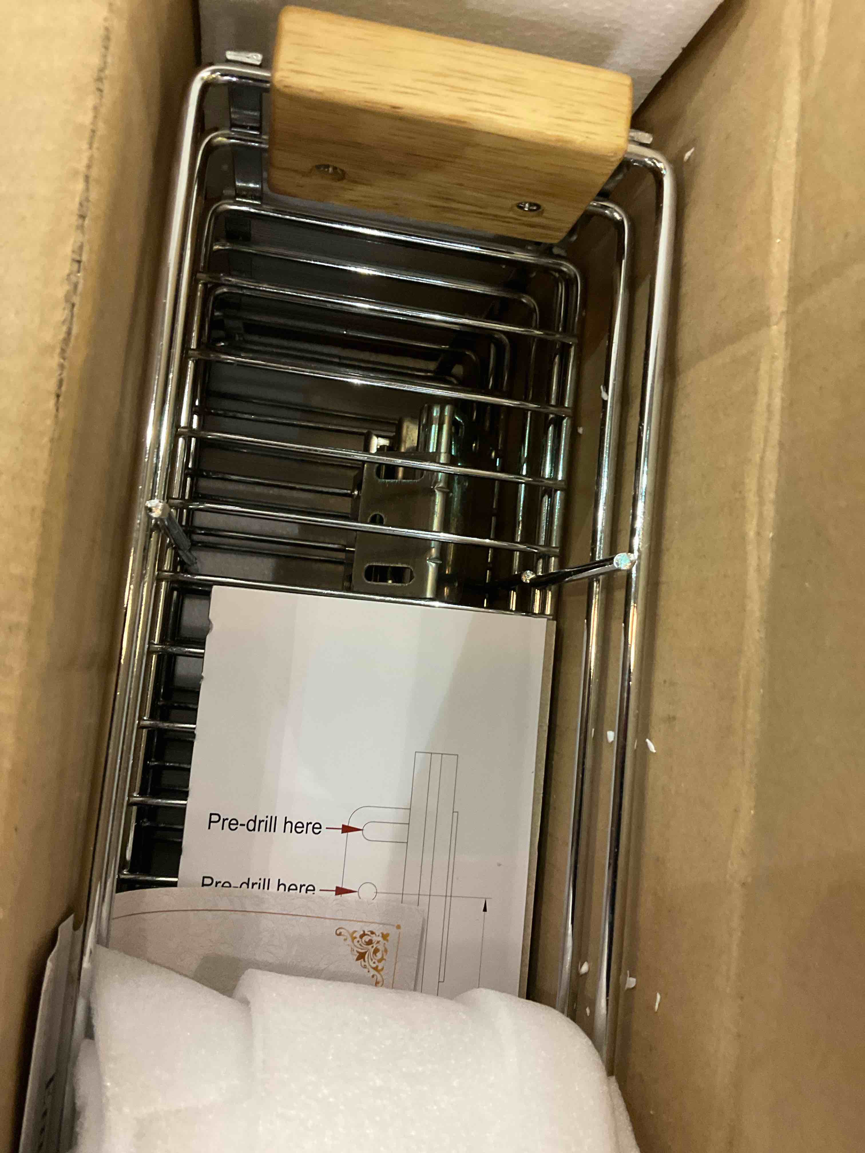https://s3.amazonaws.com/lotting-images-prod/BargainHunt/EXS01192208_1709565572900.jpeg