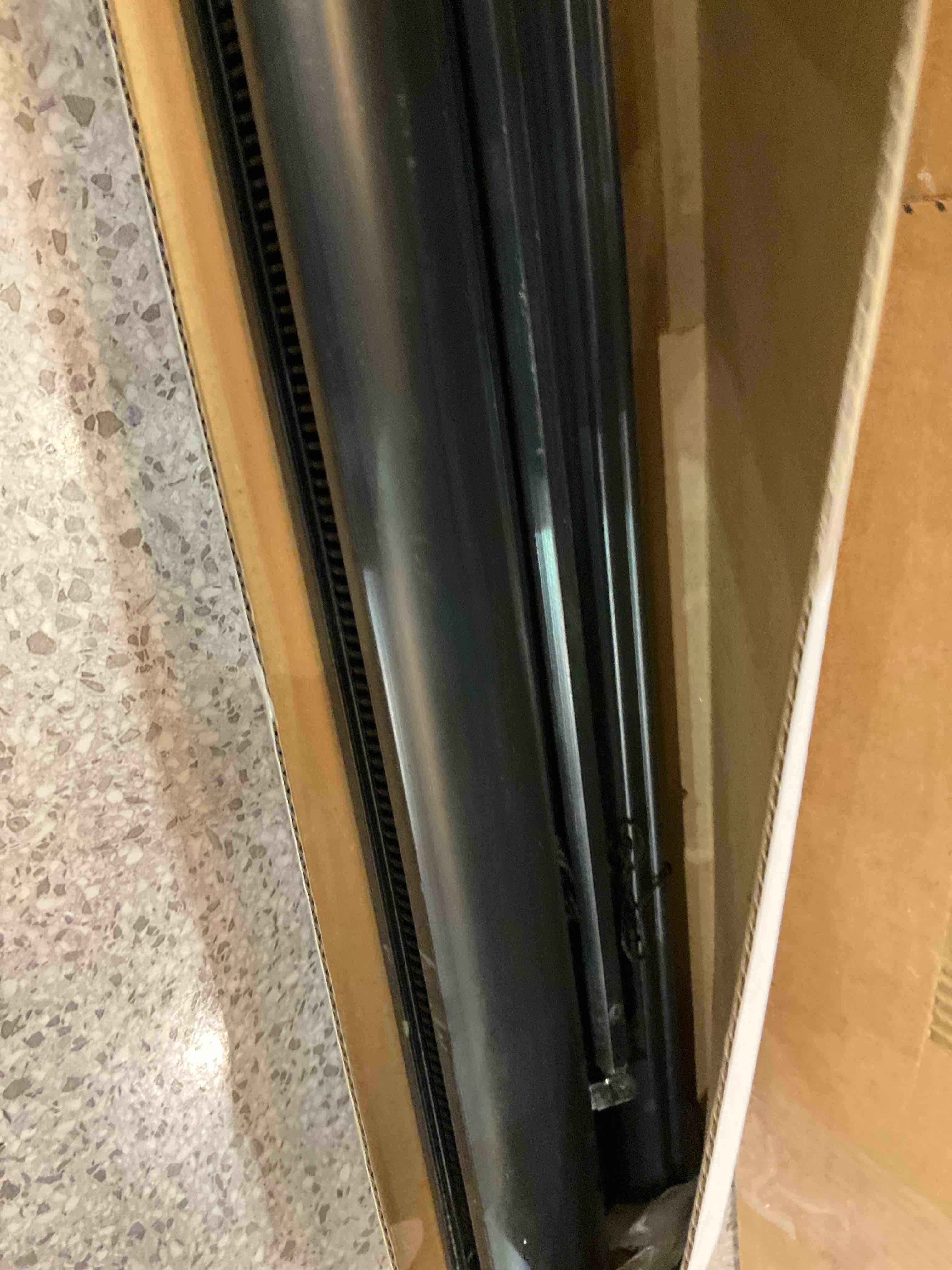 https://s3.amazonaws.com/lotting-images-prod/BargainHunt/EXS01192210_1709565872558.jpeg