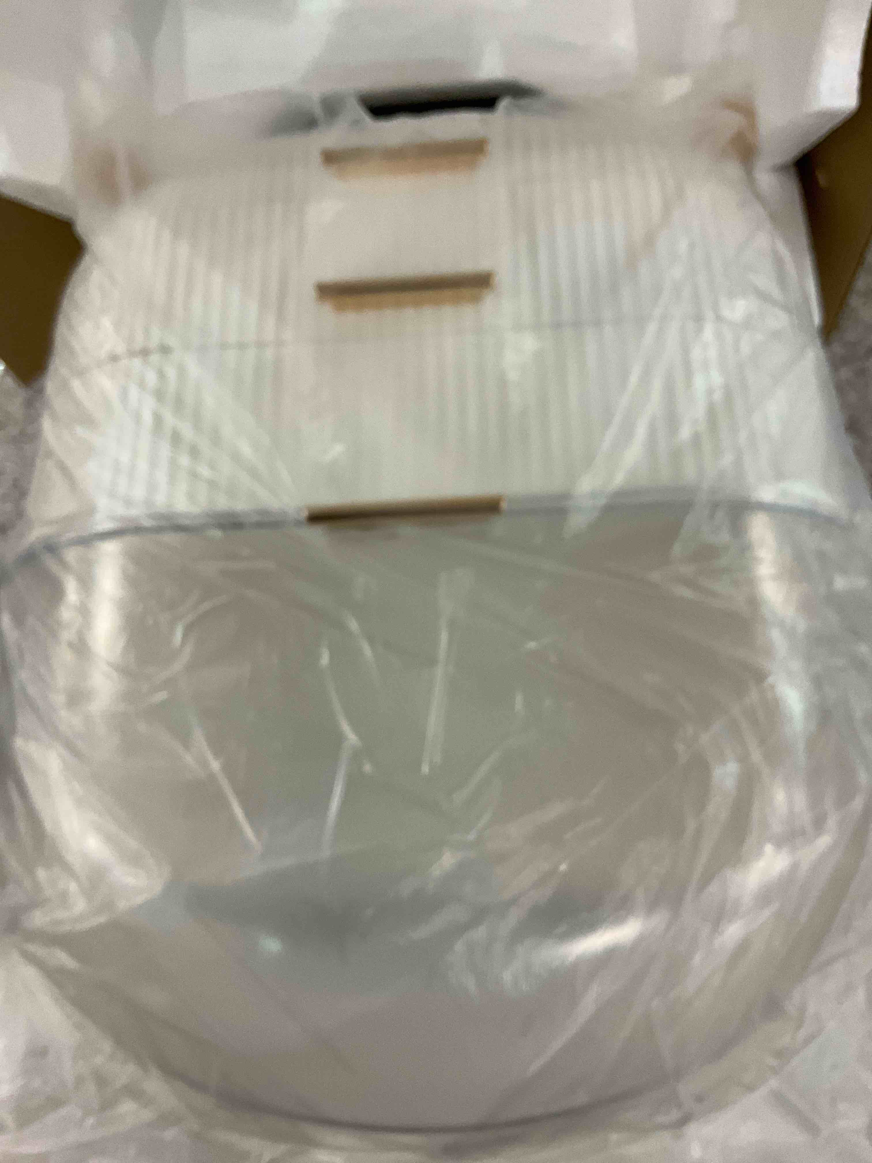 https://s3.amazonaws.com/lotting-images-prod/BargainHunt/EXS01192292_1709646672631.jpeg