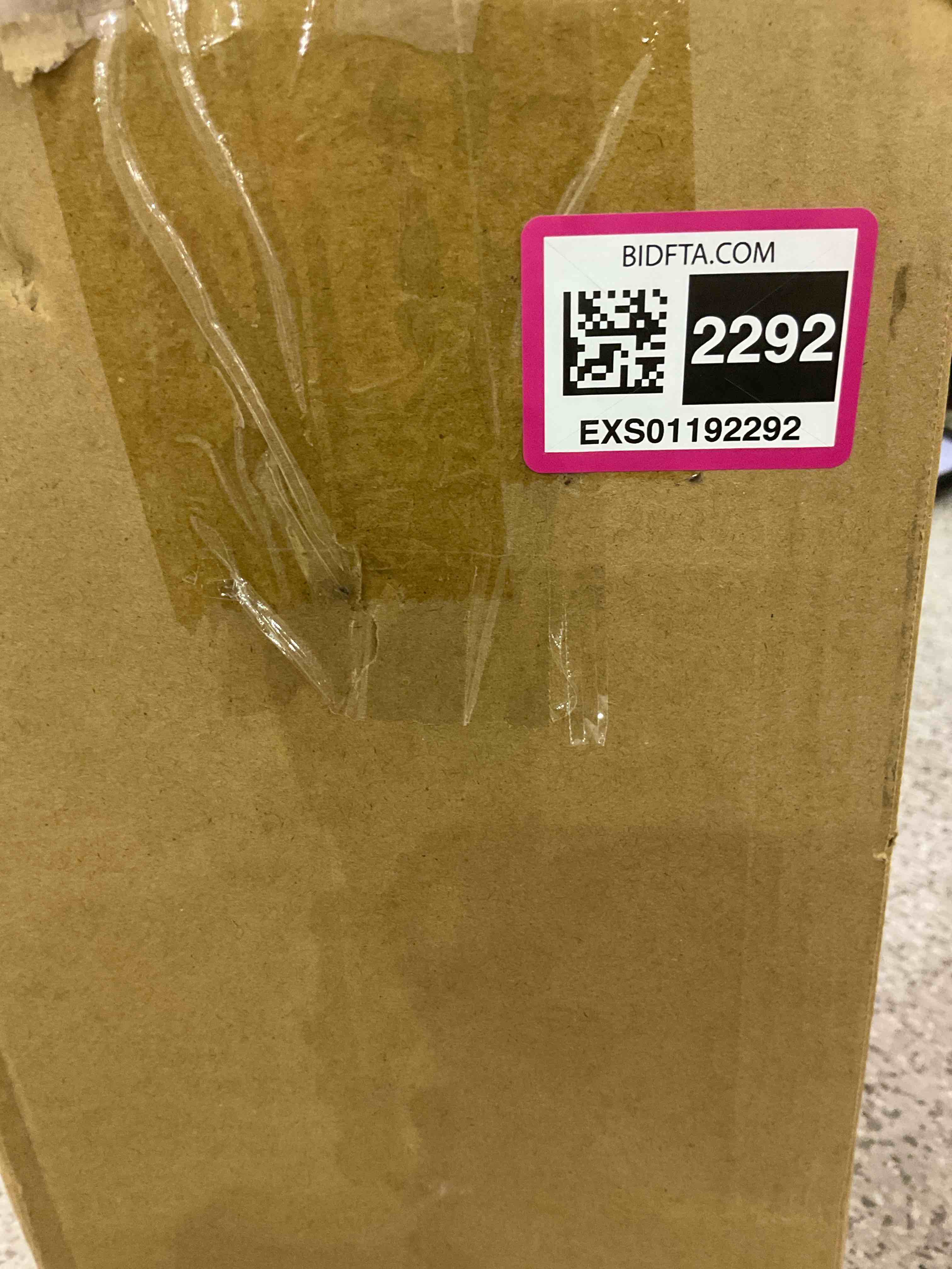 https://s3.amazonaws.com/lotting-images-prod/BargainHunt/EXS01192292_1709646713086.jpeg