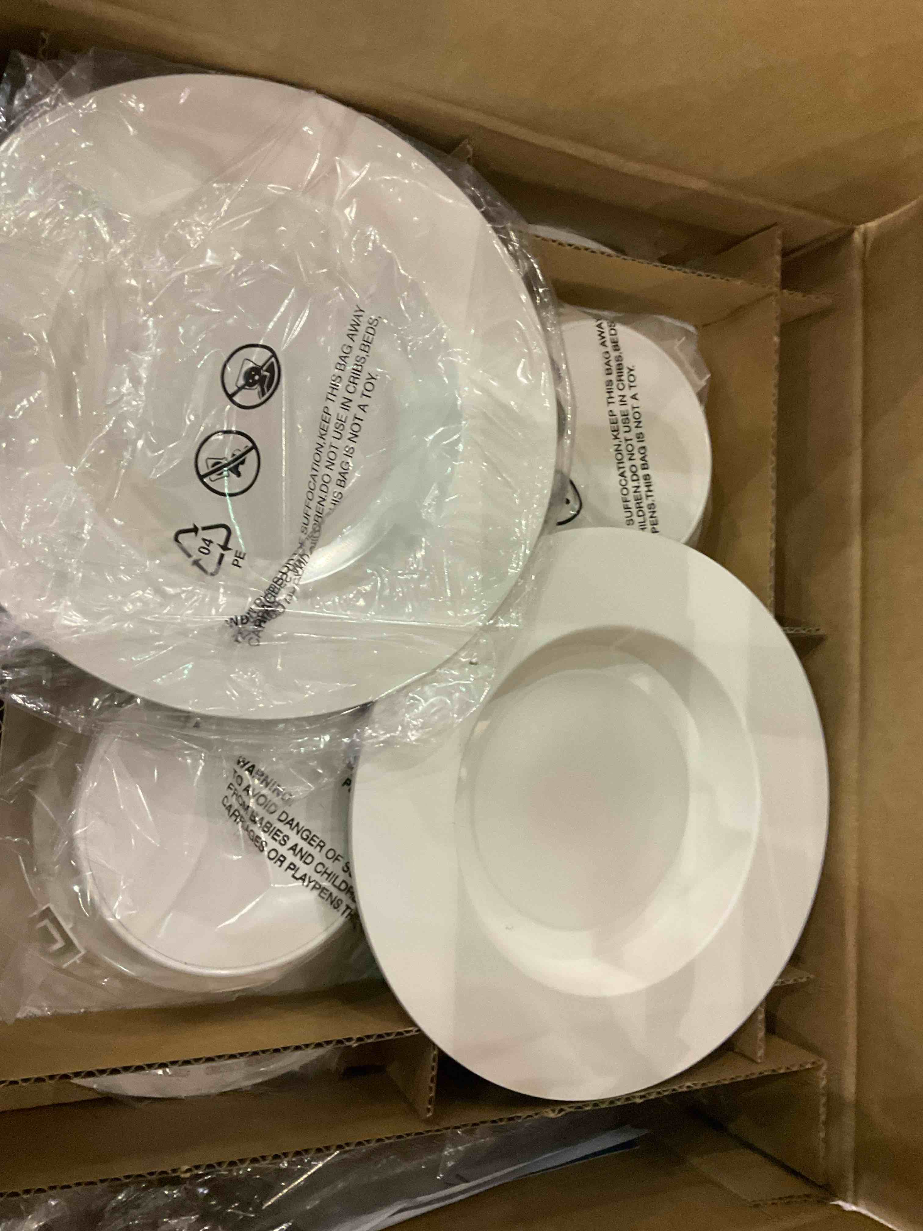 https://s3.amazonaws.com/lotting-images-prod/BargainHunt/EXS01192297_1709648973001.jpeg