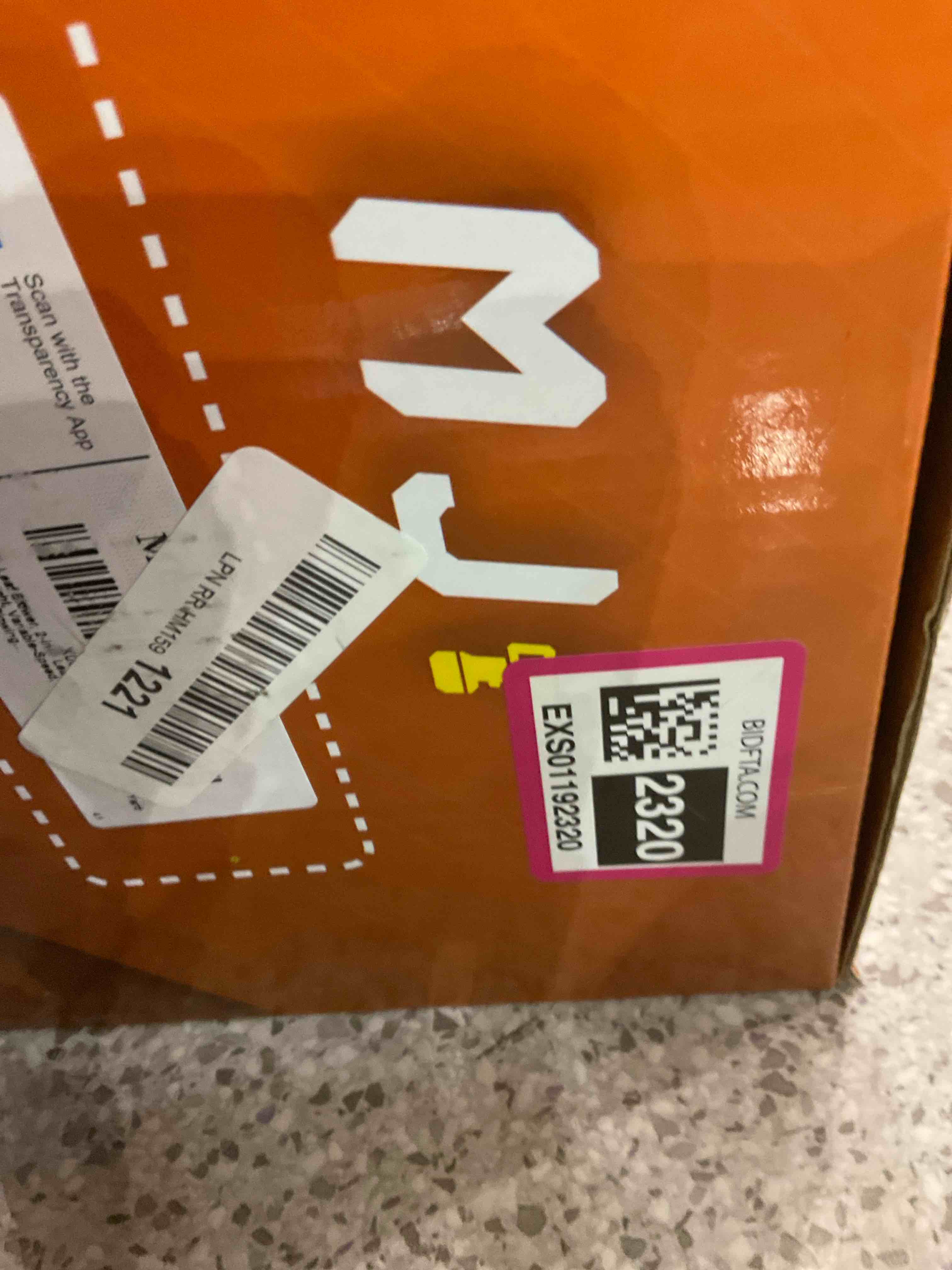 https://s3.amazonaws.com/lotting-images-prod/BargainHunt/EXS01192320_1709653687273.jpeg