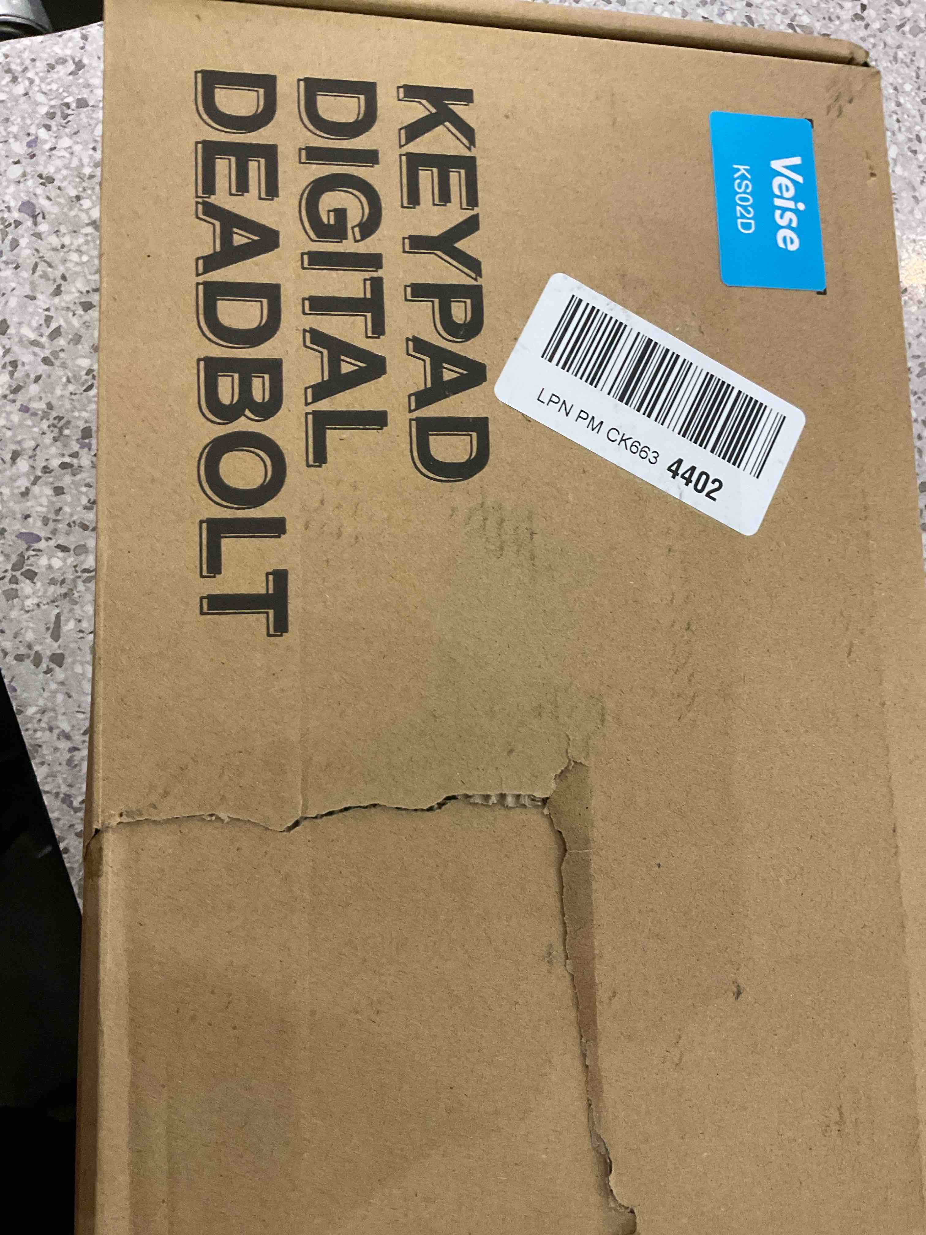 https://s3.amazonaws.com/lotting-images-prod/BargainHunt/EXS01192377_1709669658932.jpeg