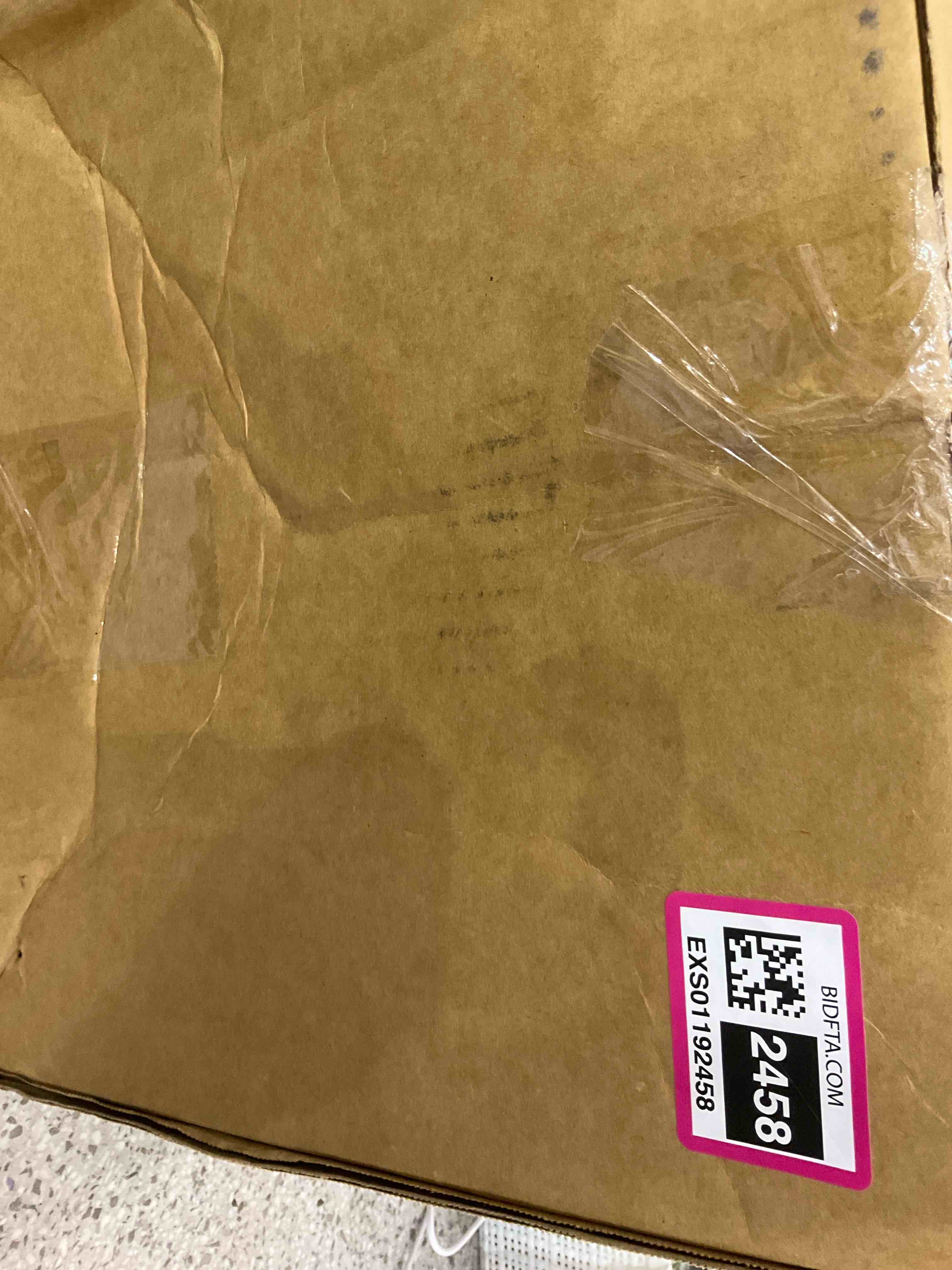 https://s3.amazonaws.com/lotting-images-prod/BargainHunt/EXS01192458_1709747634635.jpeg