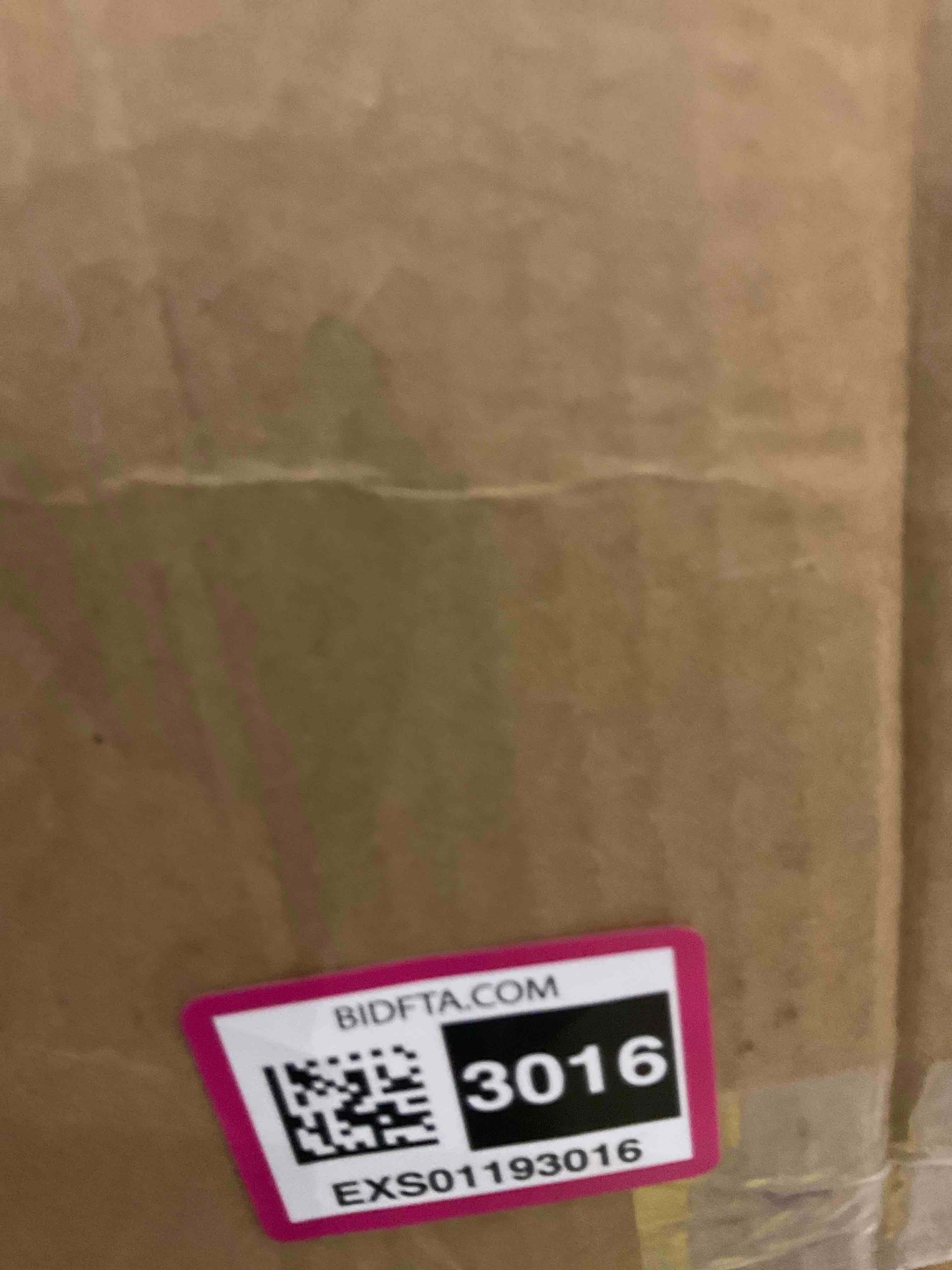 https://s3.amazonaws.com/lotting-images-prod/BargainHunt/EXS01193016_1709645049239.jpeg