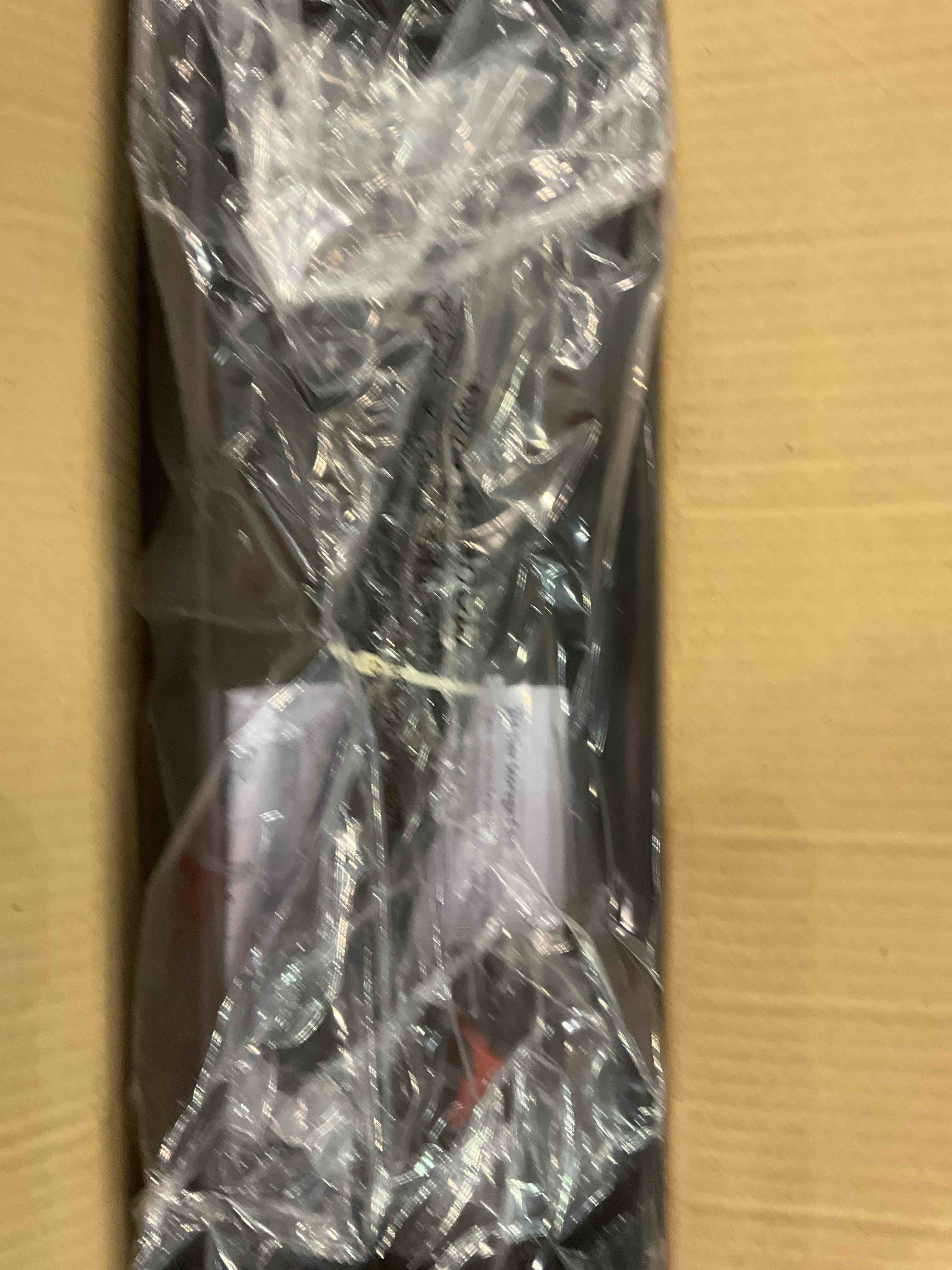 https://s3.amazonaws.com/lotting-images-prod/BargainHunt/EXS01193469_1710762129460.jpeg