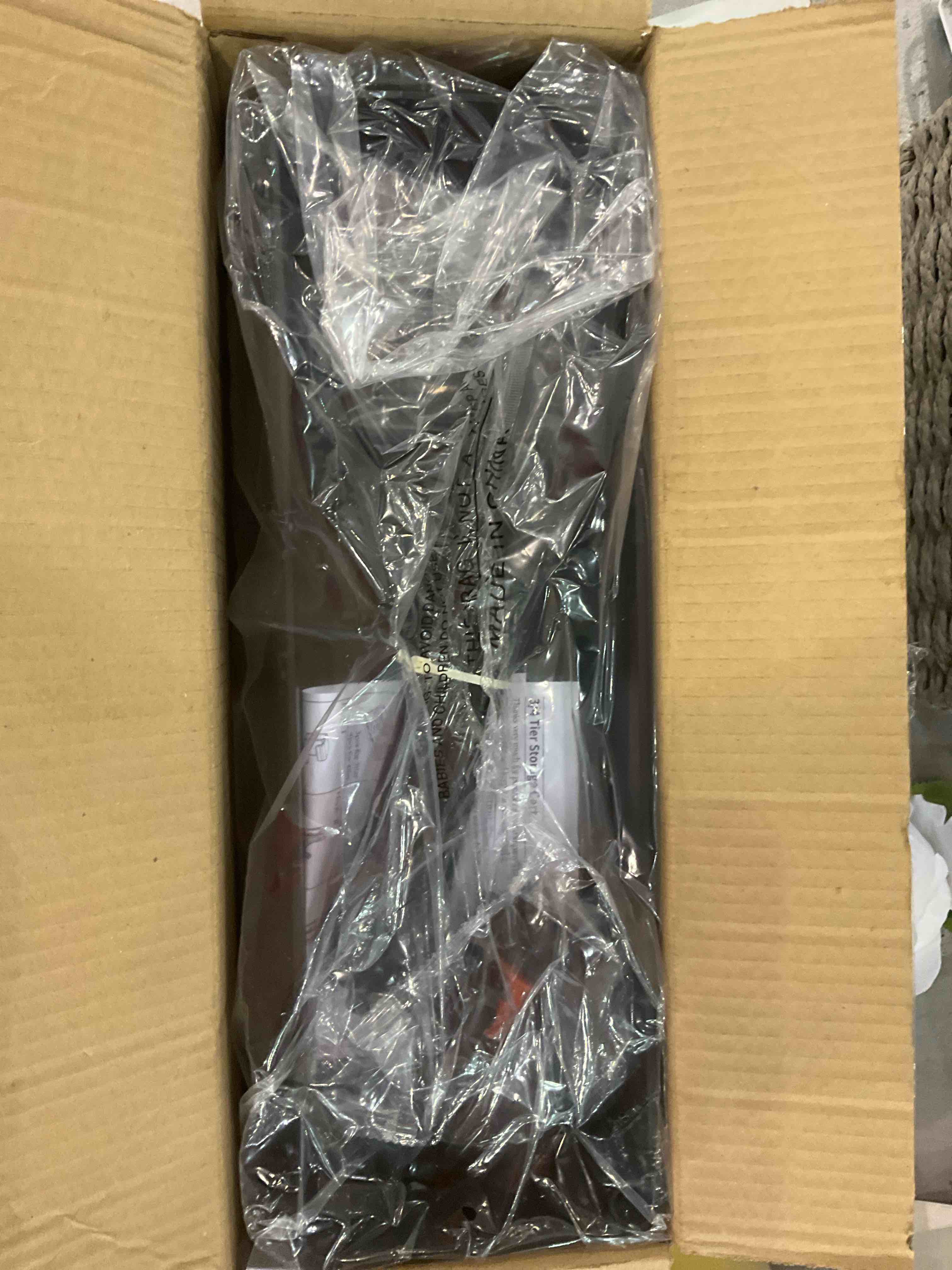 https://s3.amazonaws.com/lotting-images-prod/BargainHunt/EXS01193469_1710762131456.jpeg