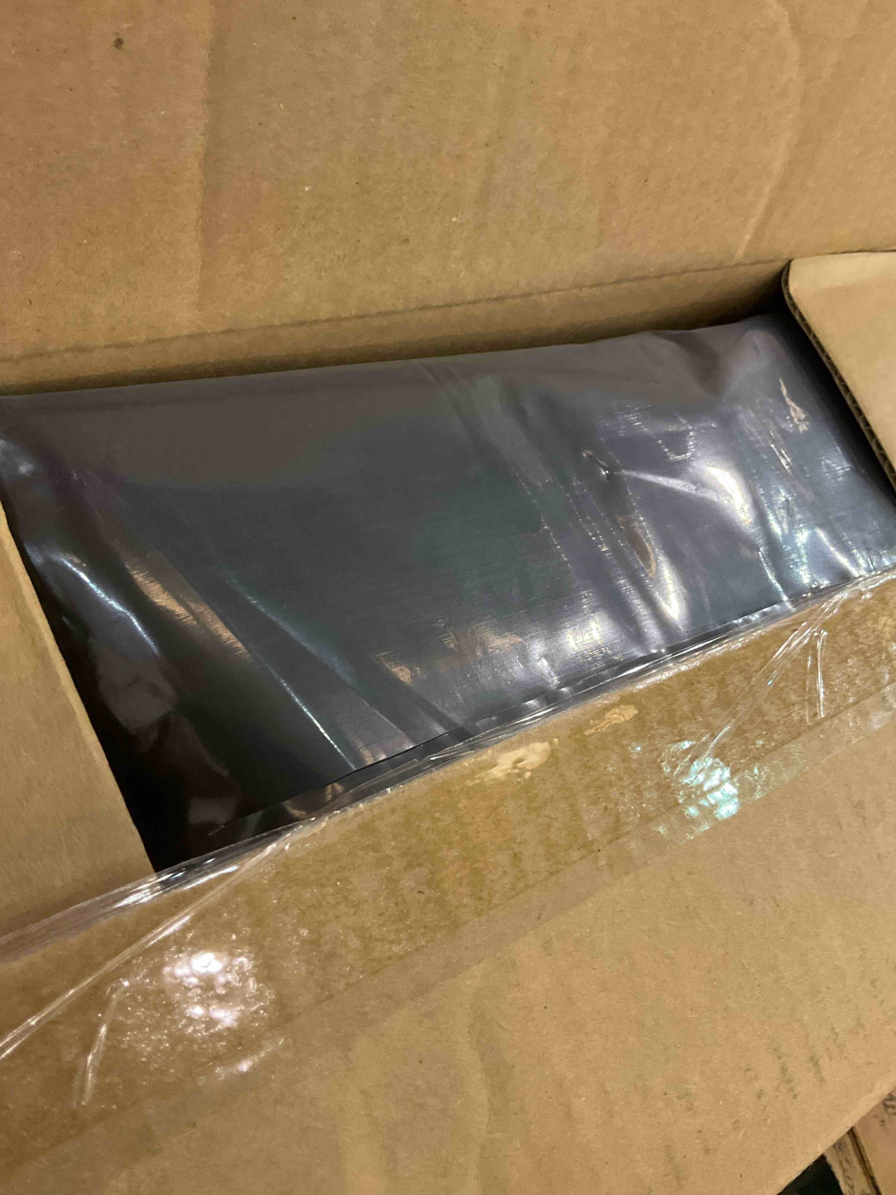 https://s3.amazonaws.com/lotting-images-prod/BargainHunt/EXS01193863_1709316507905.jpeg