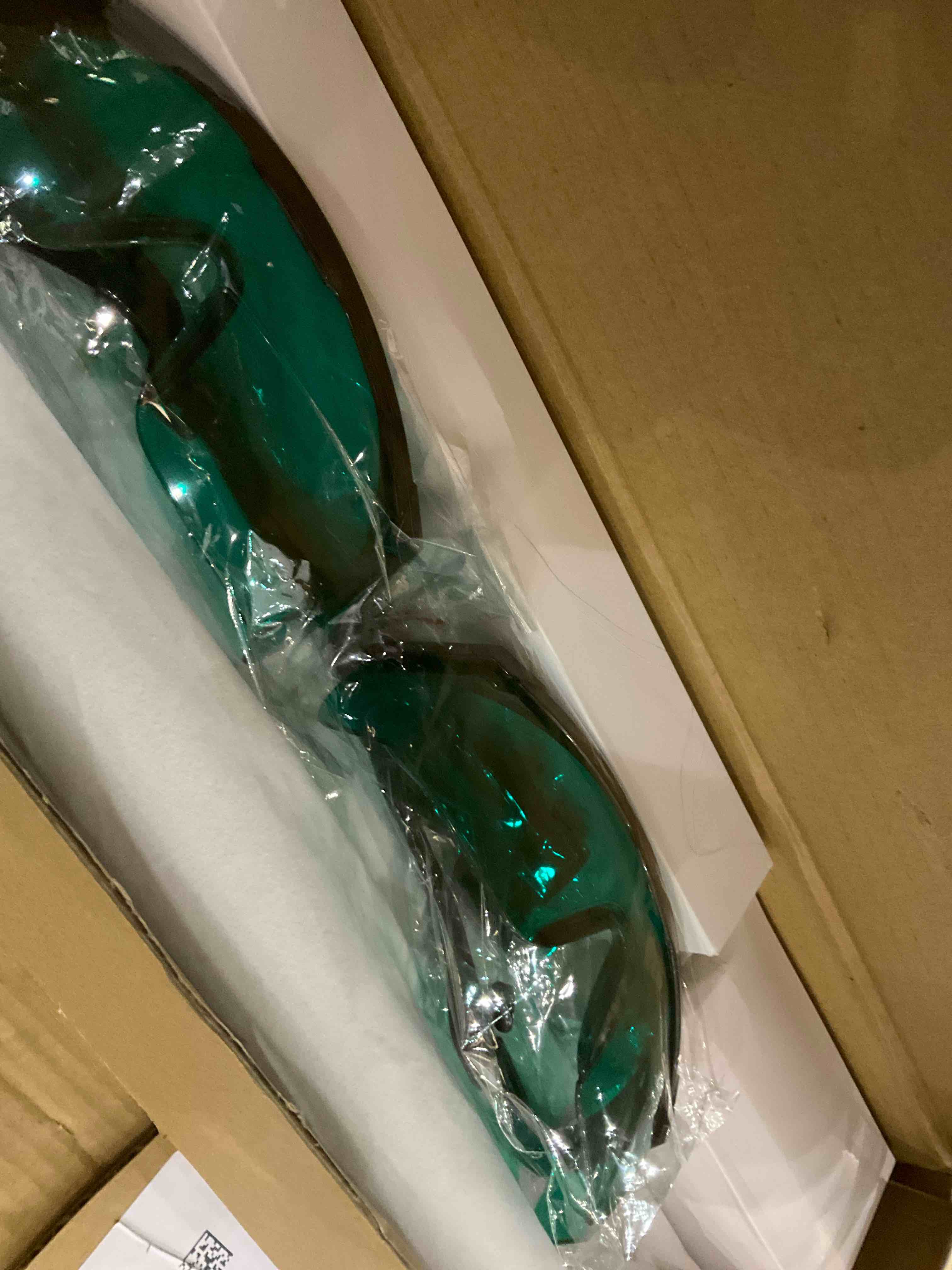 https://s3.amazonaws.com/lotting-images-prod/BargainHunt/EXS01193883_1709318402232.jpeg