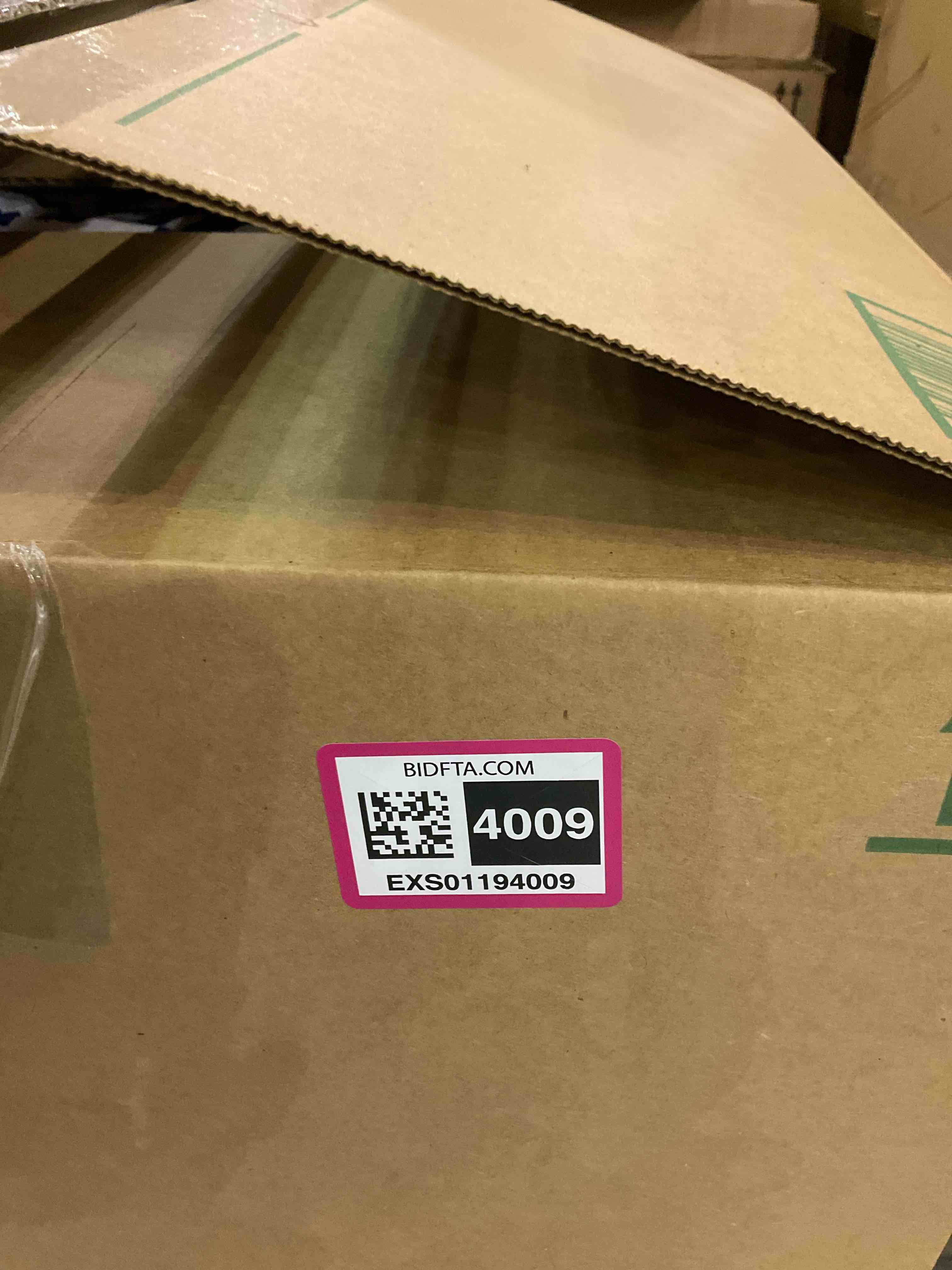 https://s3.amazonaws.com/lotting-images-prod/BargainHunt/EXS01194009_1709123701427.jpeg