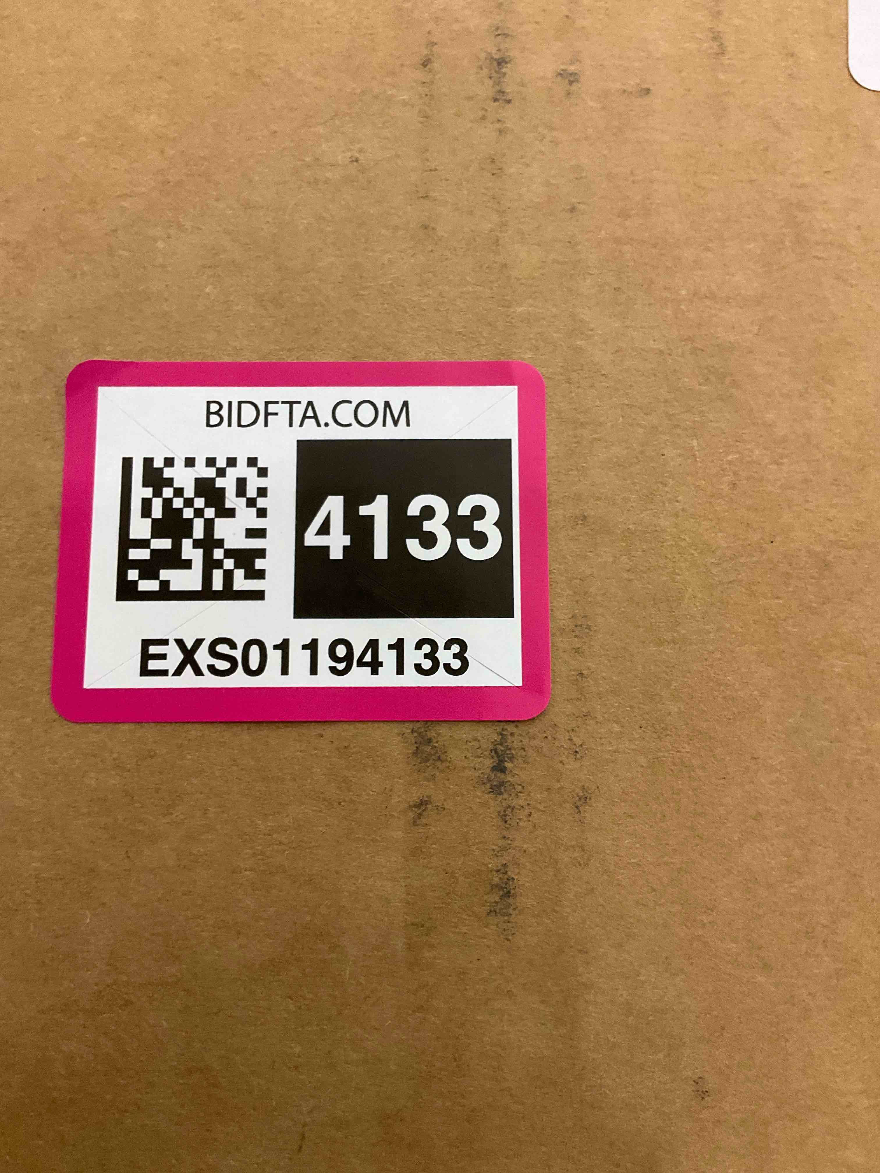 https://s3.amazonaws.com/lotting-images-prod/BargainHunt/EXS01194133_1709222470571.jpeg