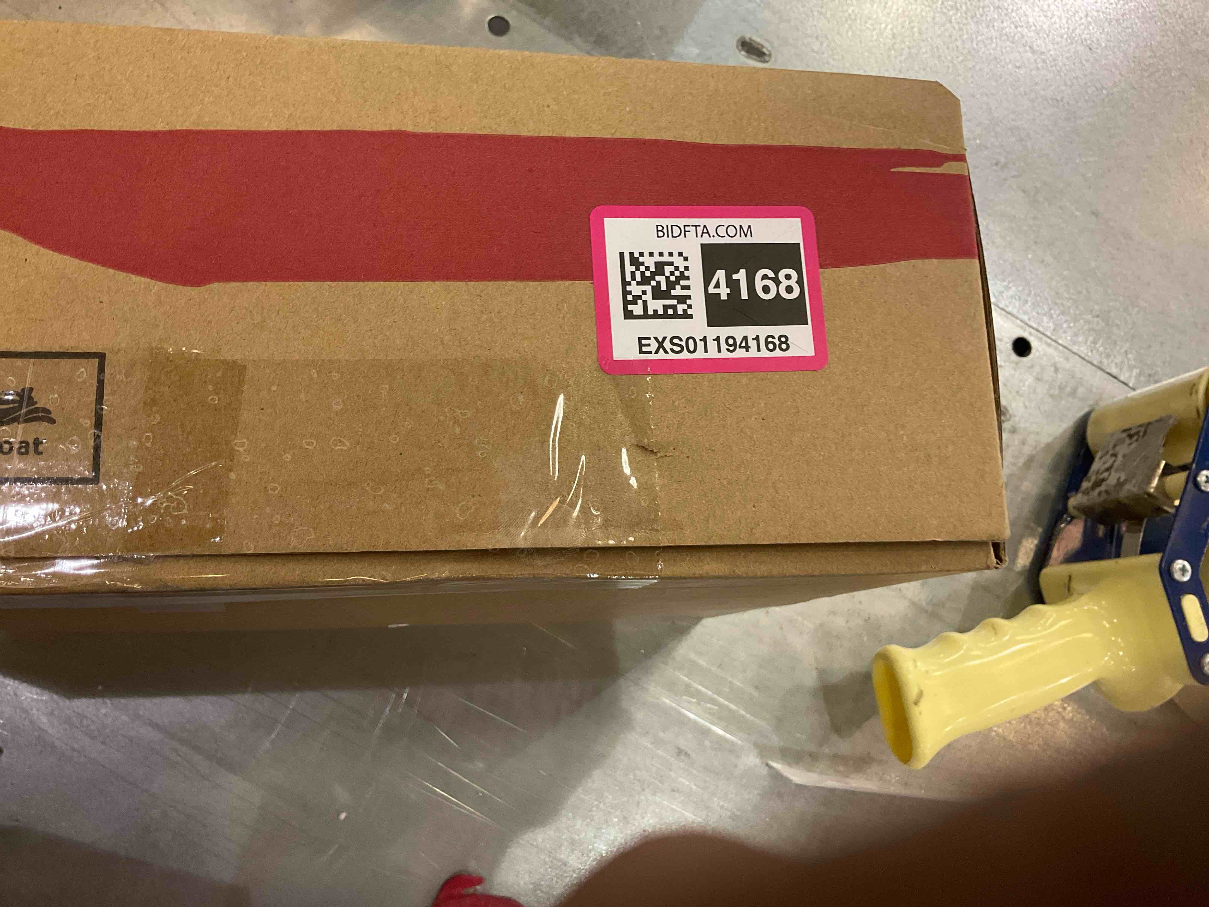 https://s3.amazonaws.com/lotting-images-prod/BargainHunt/EXS01194168_1709230574956.jpeg