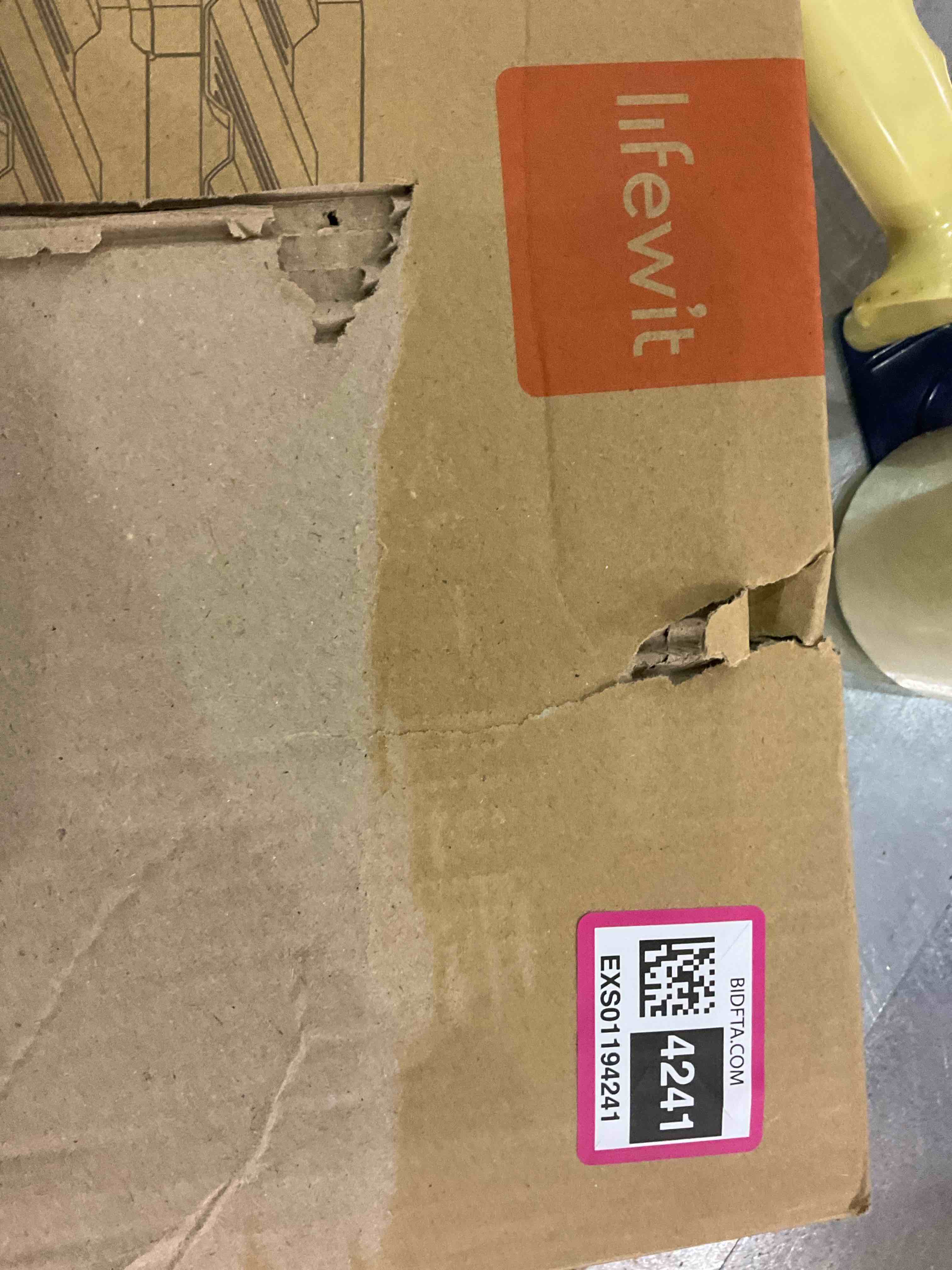 https://s3.amazonaws.com/lotting-images-prod/BargainHunt/EXS01194241_1709298856485.jpeg