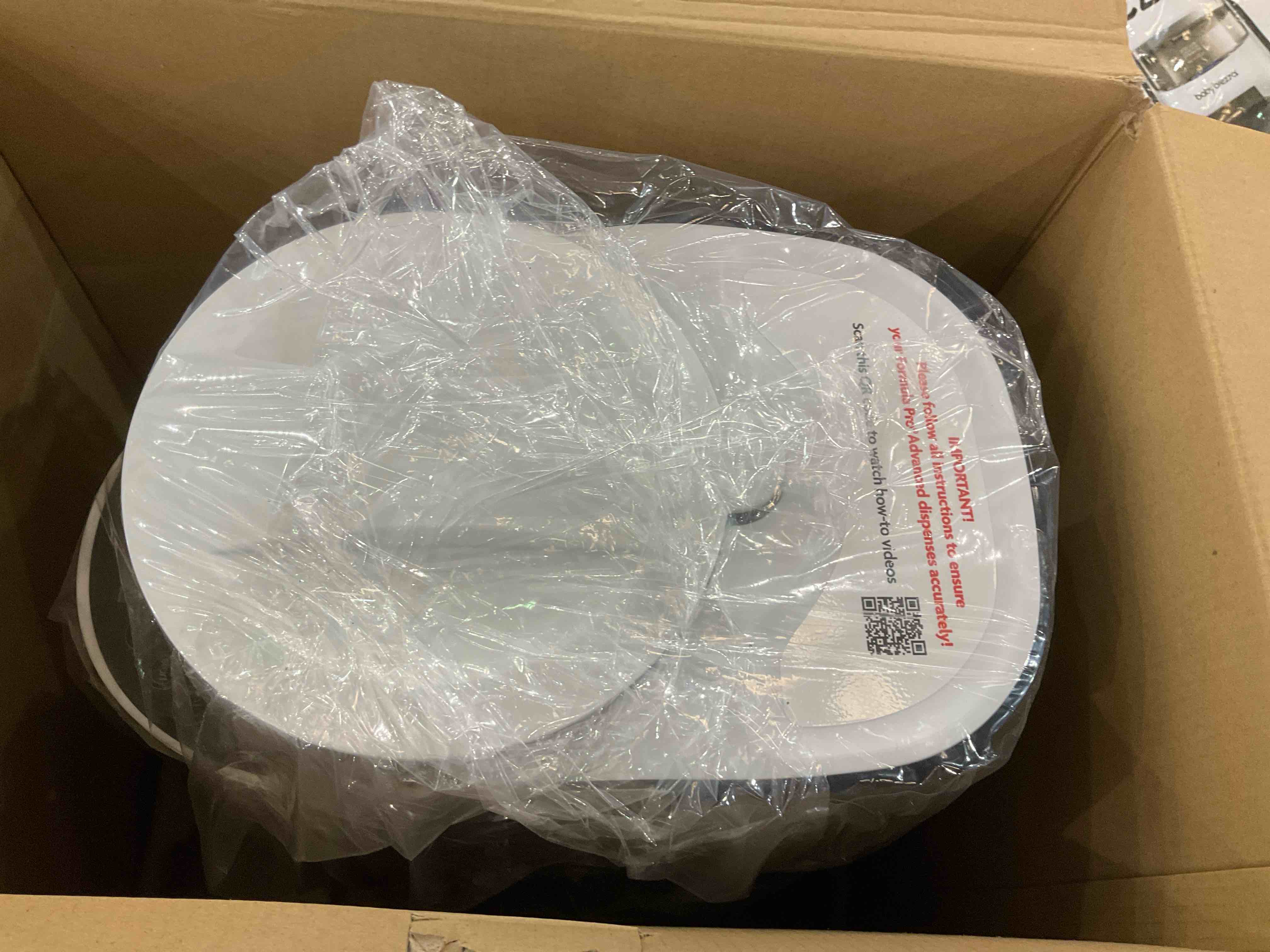 https://s3.amazonaws.com/lotting-images-prod/BargainHunt/EXS01194368_1709562648529.jpeg