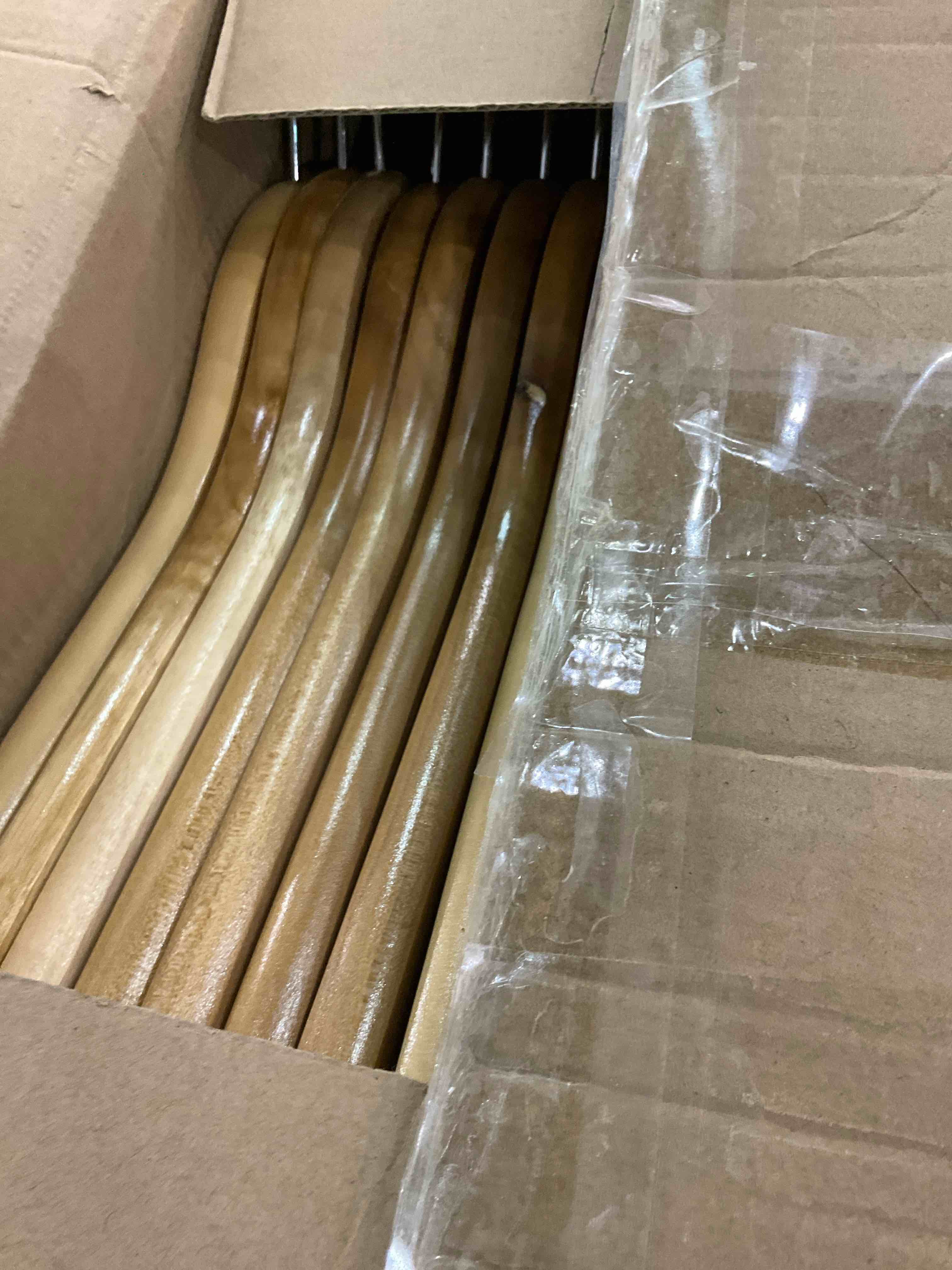 https://s3.amazonaws.com/lotting-images-prod/BargainHunt/EXS01194532_1709126289511.jpeg