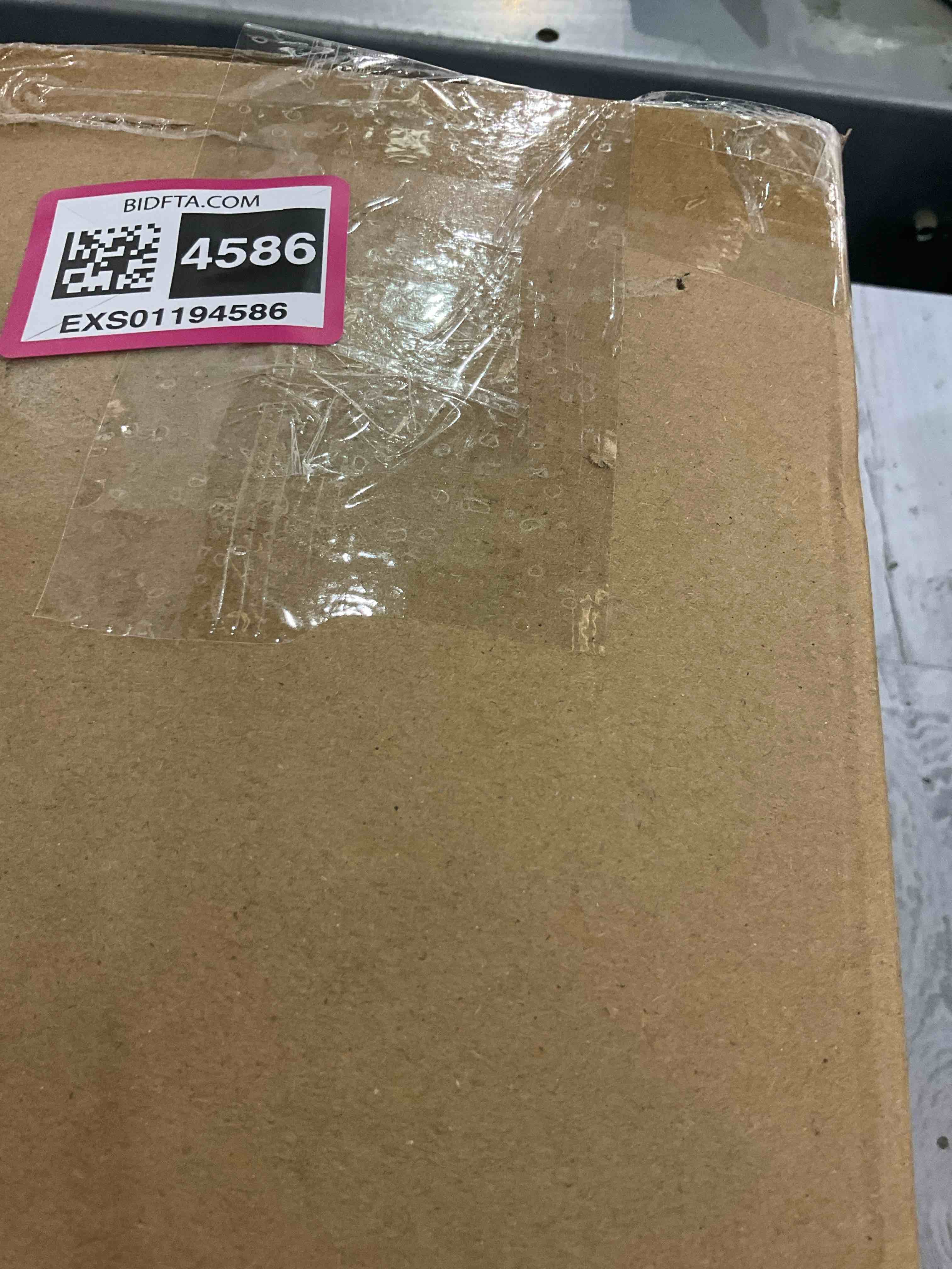 https://s3.amazonaws.com/lotting-images-prod/BargainHunt/EXS01194586_1709134000856.jpeg