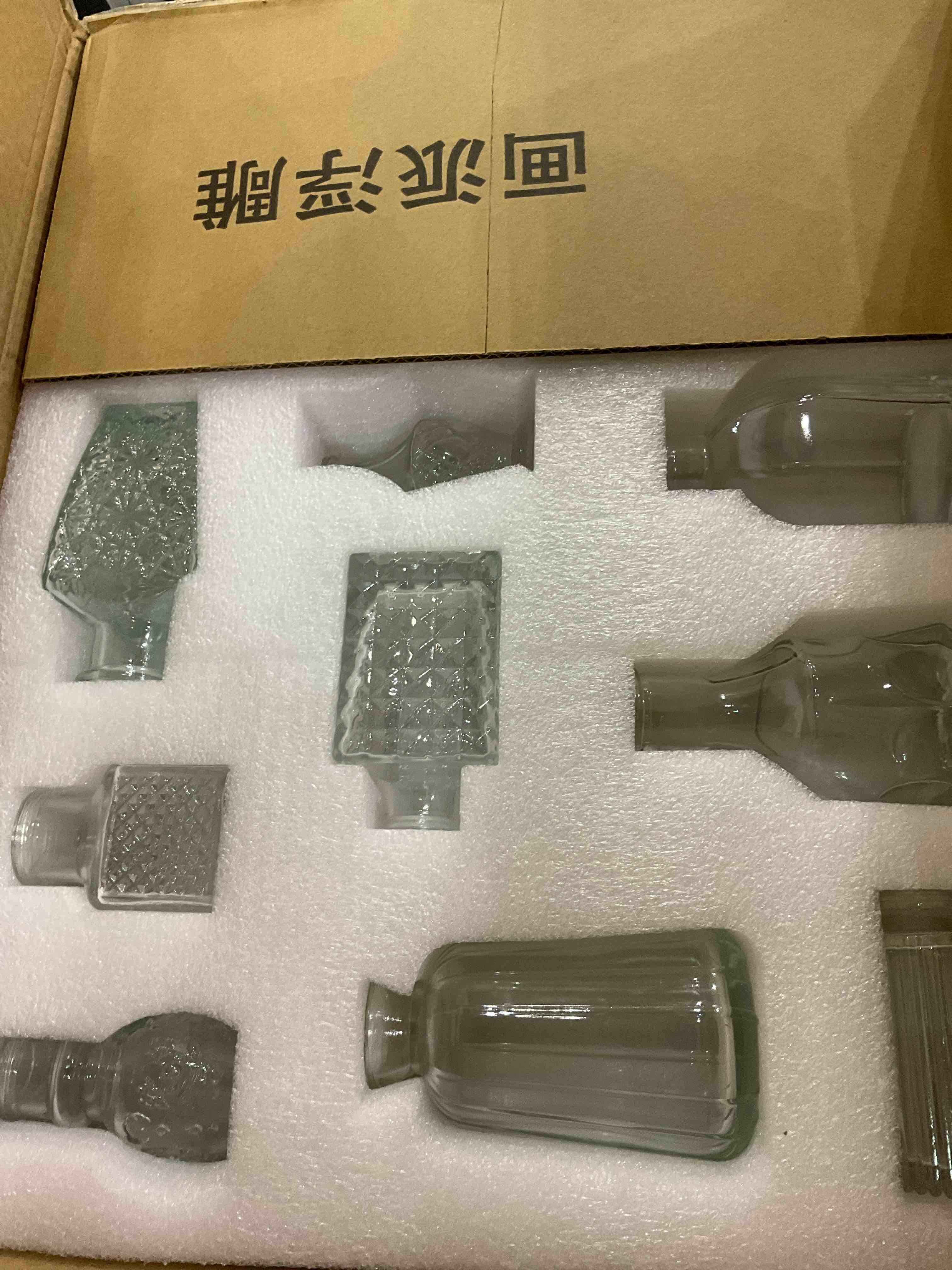 https://s3.amazonaws.com/lotting-images-prod/BargainHunt/EXS01194675_1709211446929.jpeg