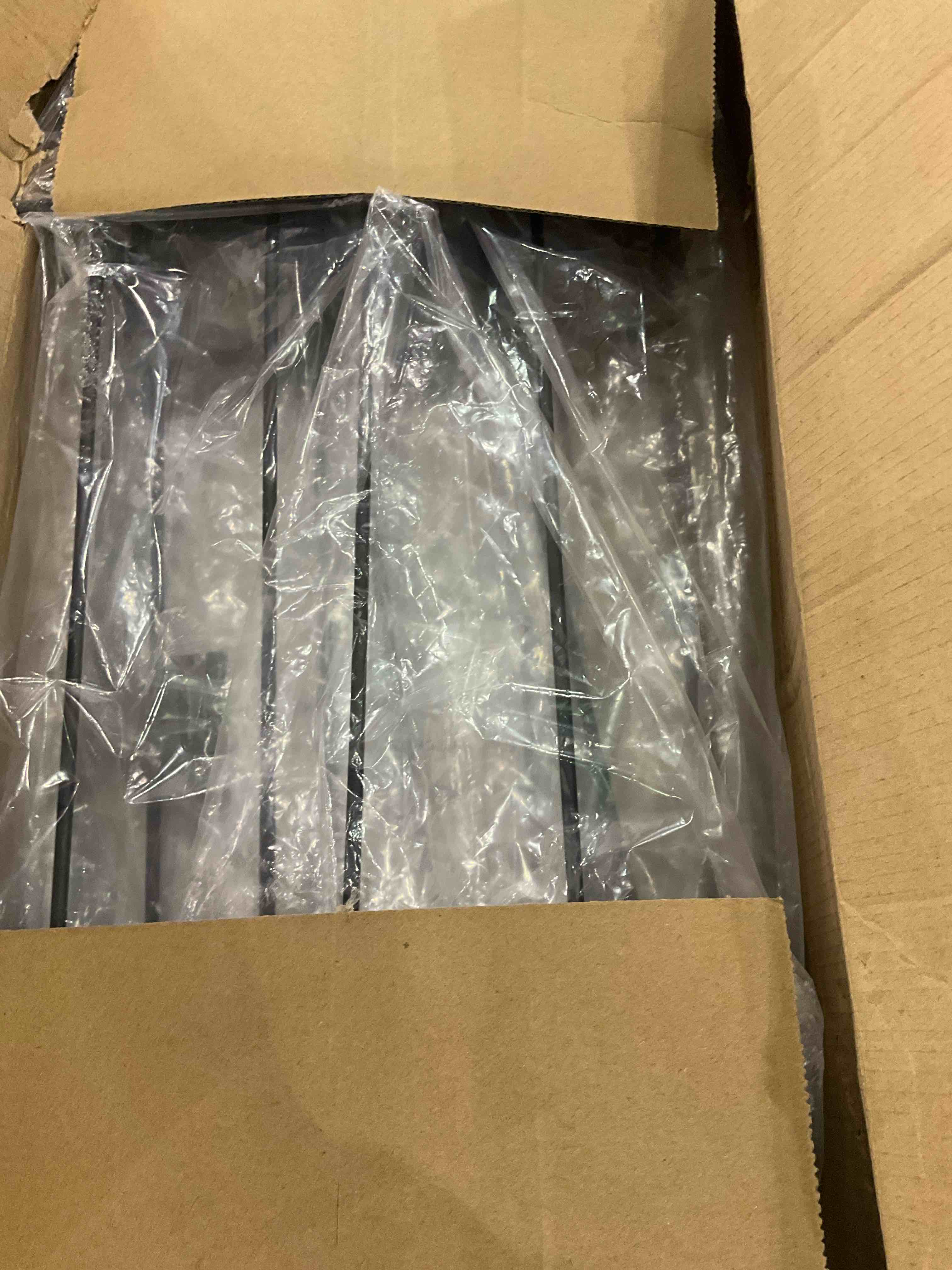 https://s3.amazonaws.com/lotting-images-prod/BargainHunt/EXS01194680_1709211886612.jpeg