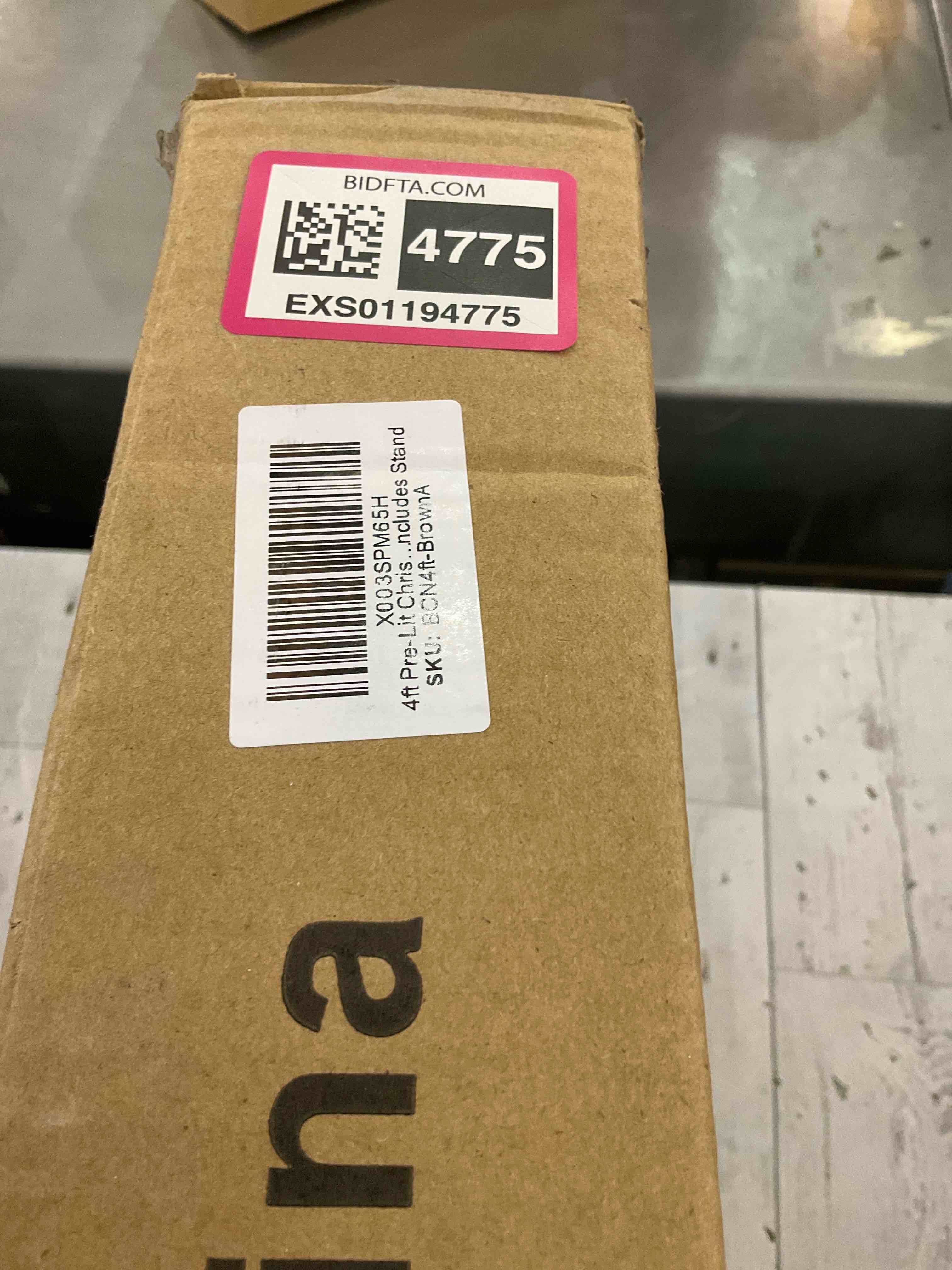 https://s3.amazonaws.com/lotting-images-prod/BargainHunt/EXS01194775_1709231480684.jpeg