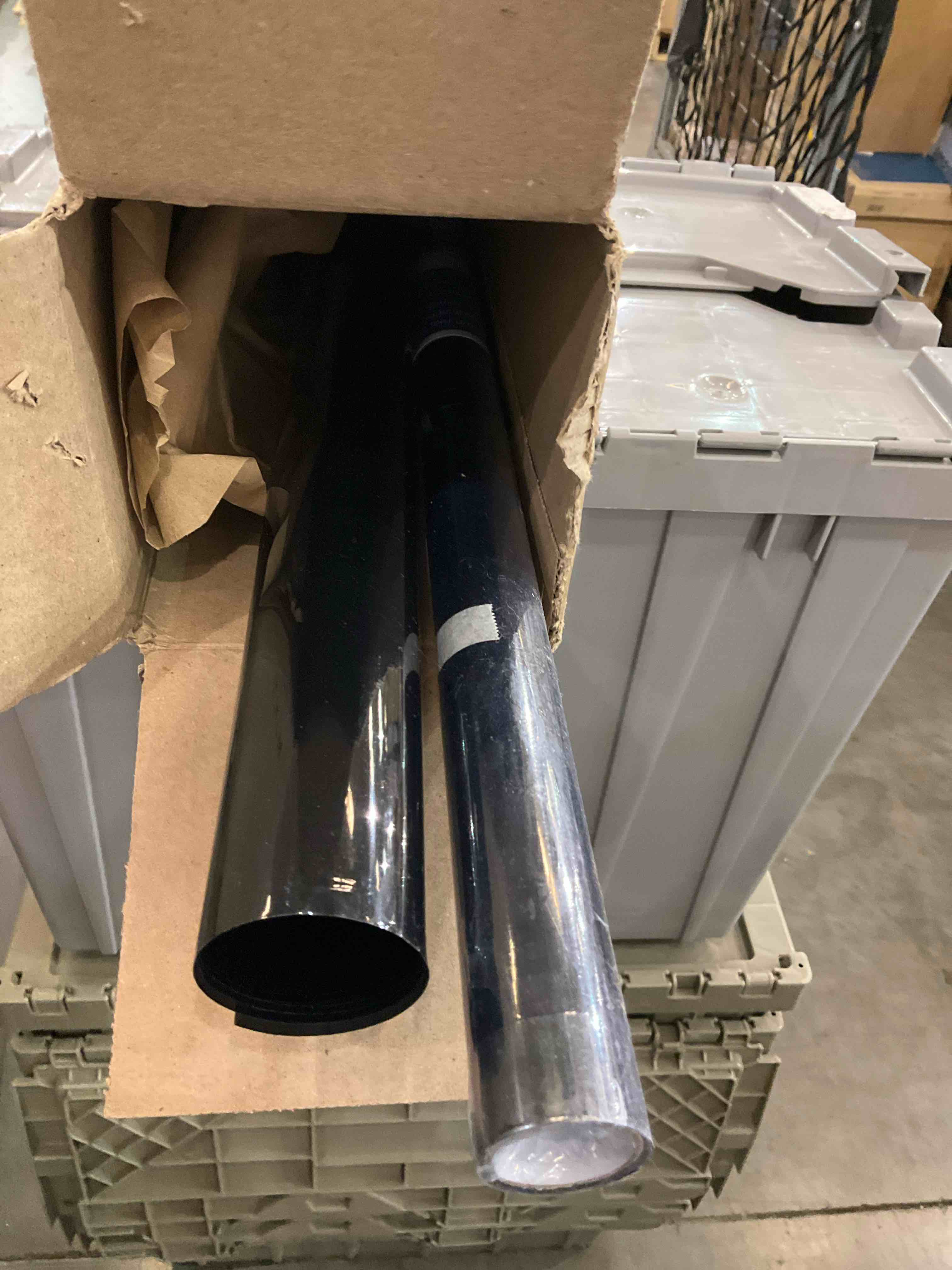 https://s3.amazonaws.com/lotting-images-prod/BargainHunt/EXS01195013_1709562936835.jpeg