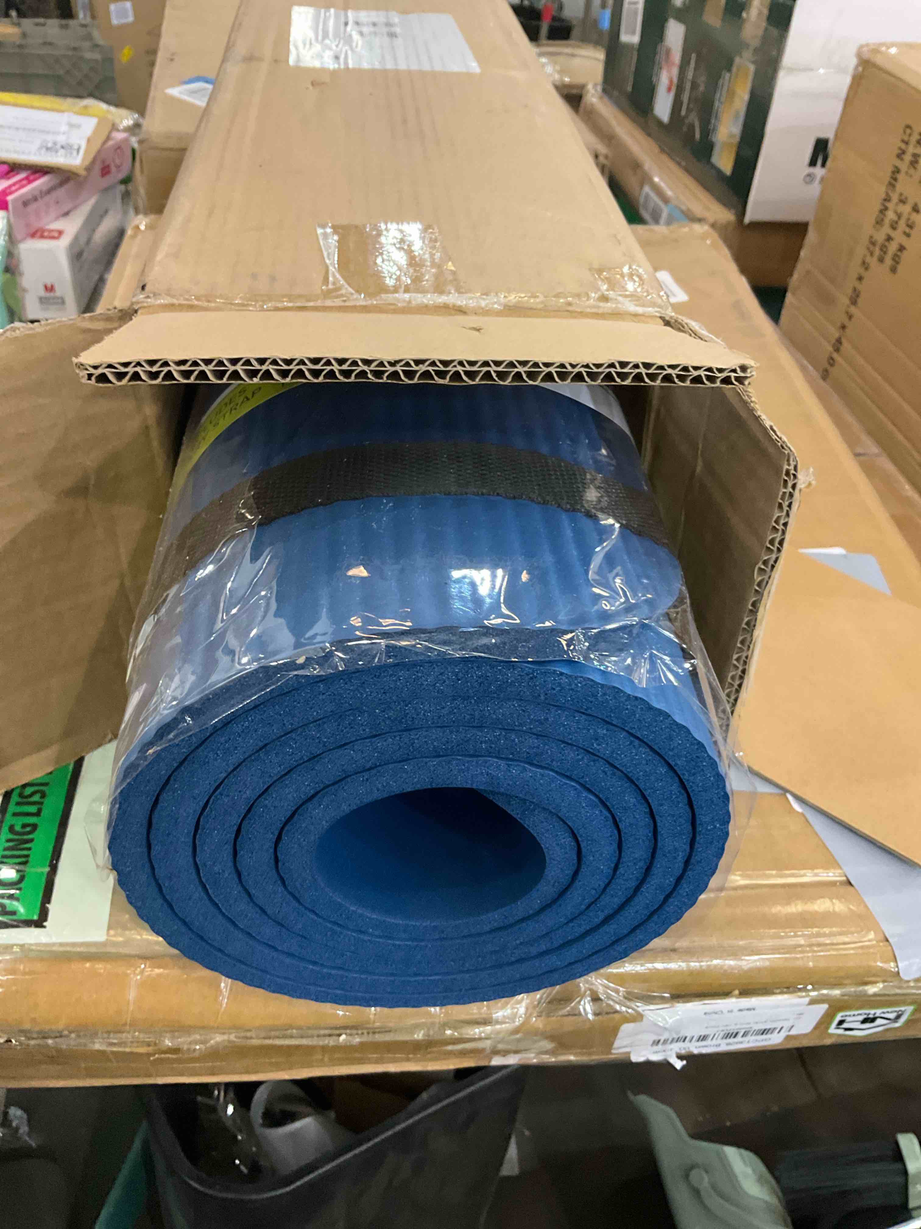 https://s3.amazonaws.com/lotting-images-prod/BargainHunt/EXS01195036_1709565935298.jpeg