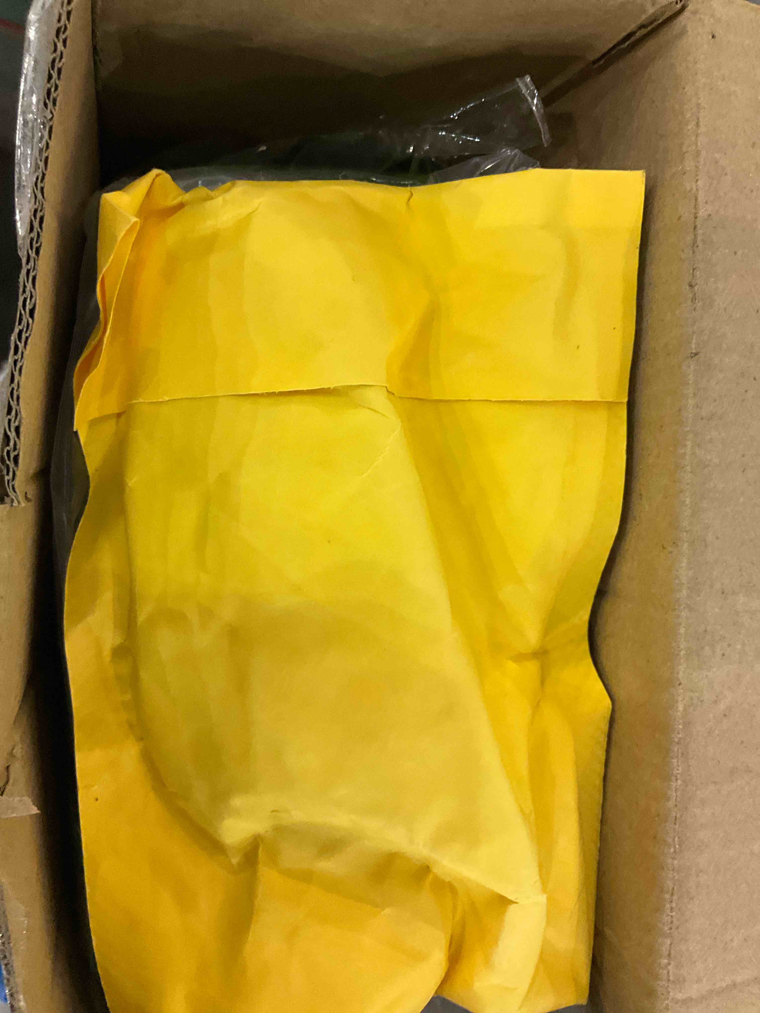 https://s3.amazonaws.com/lotting-images-prod/BargainHunt/EXS01195257_1712666291307.jpeg