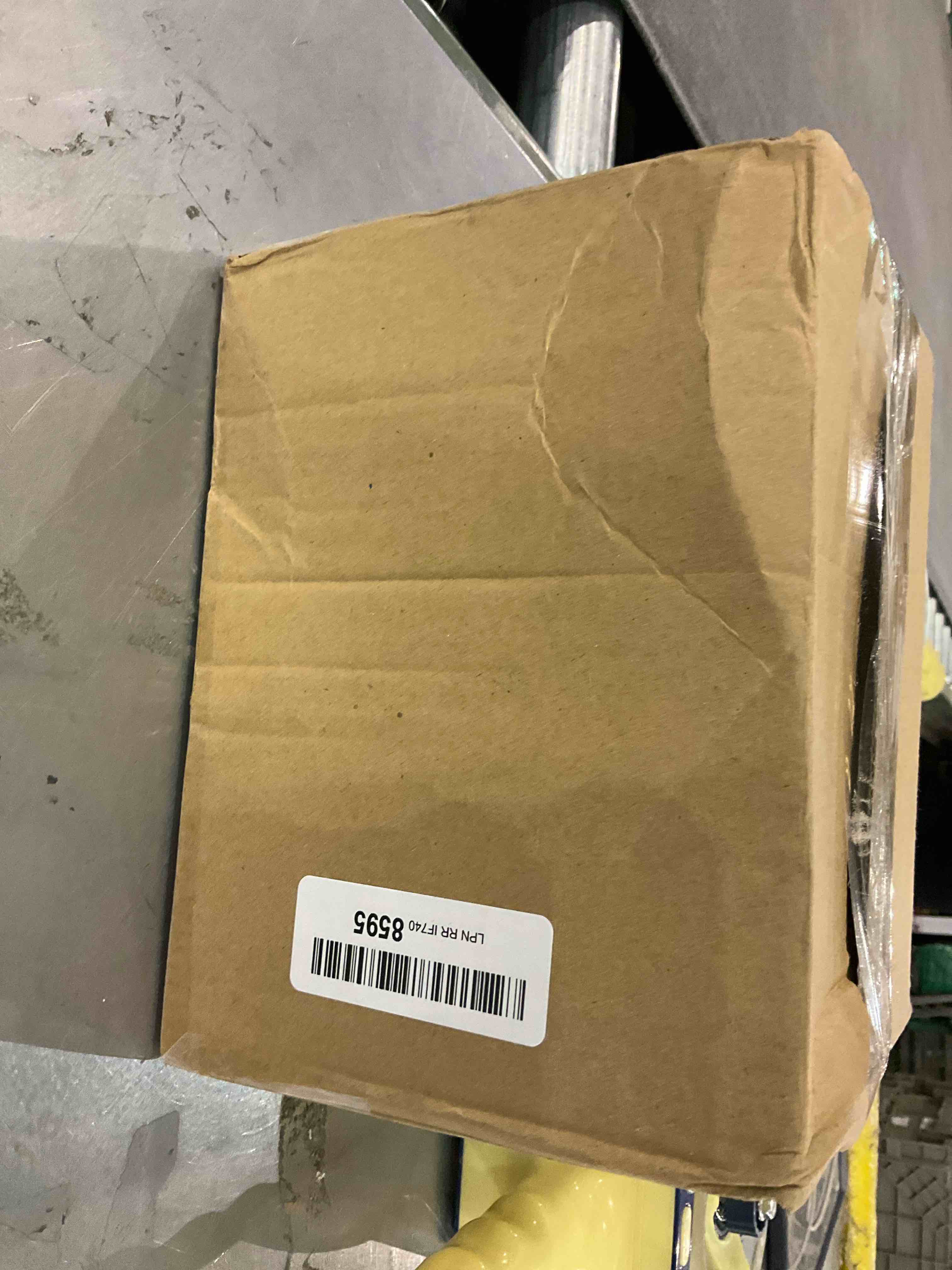 https://s3.amazonaws.com/lotting-images-prod/BargainHunt/EXS01195277_1712670692611.jpeg