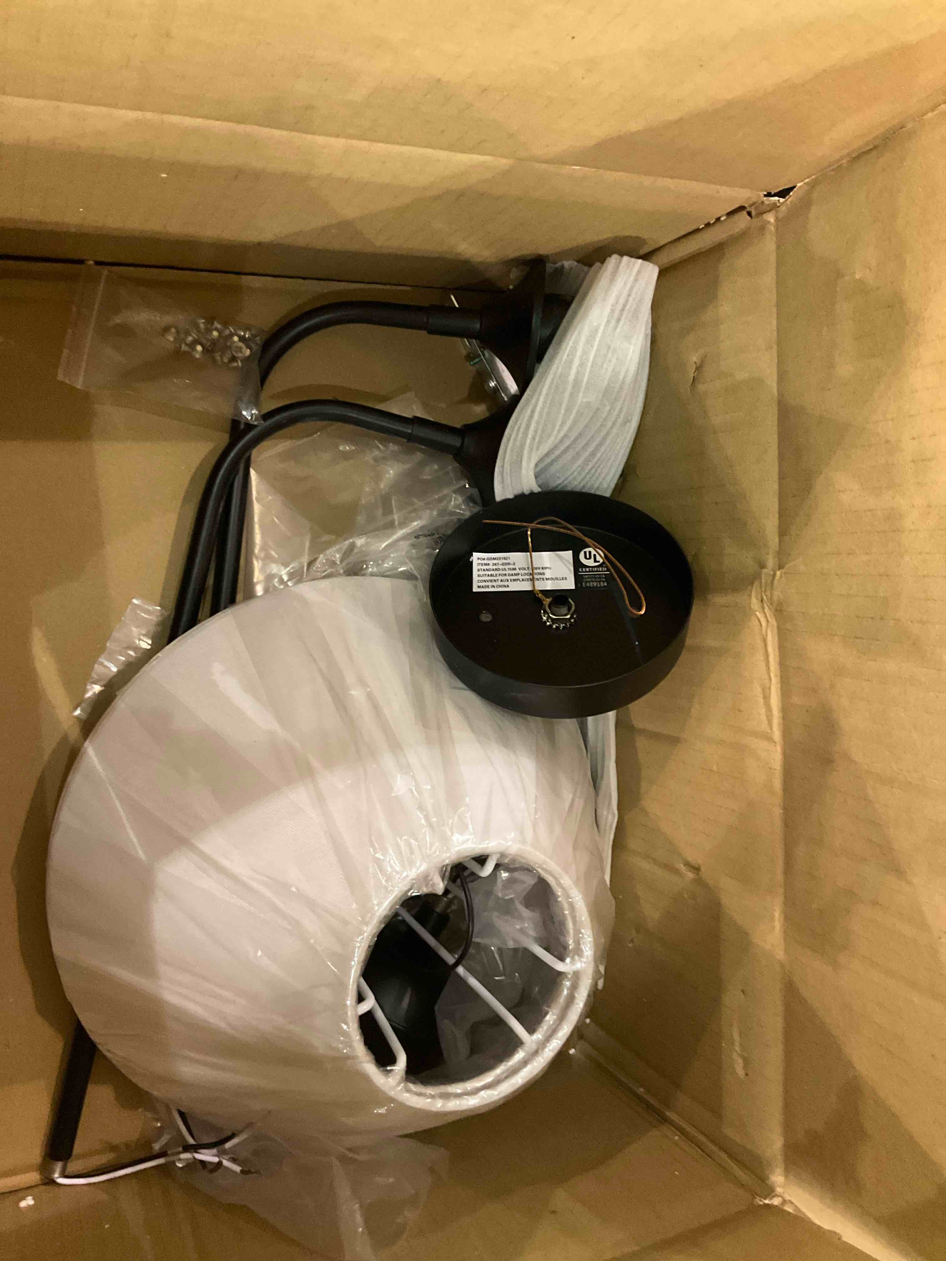 https://s3.amazonaws.com/lotting-images-prod/BargainHunt/EXS01195403_1712751560855.jpeg