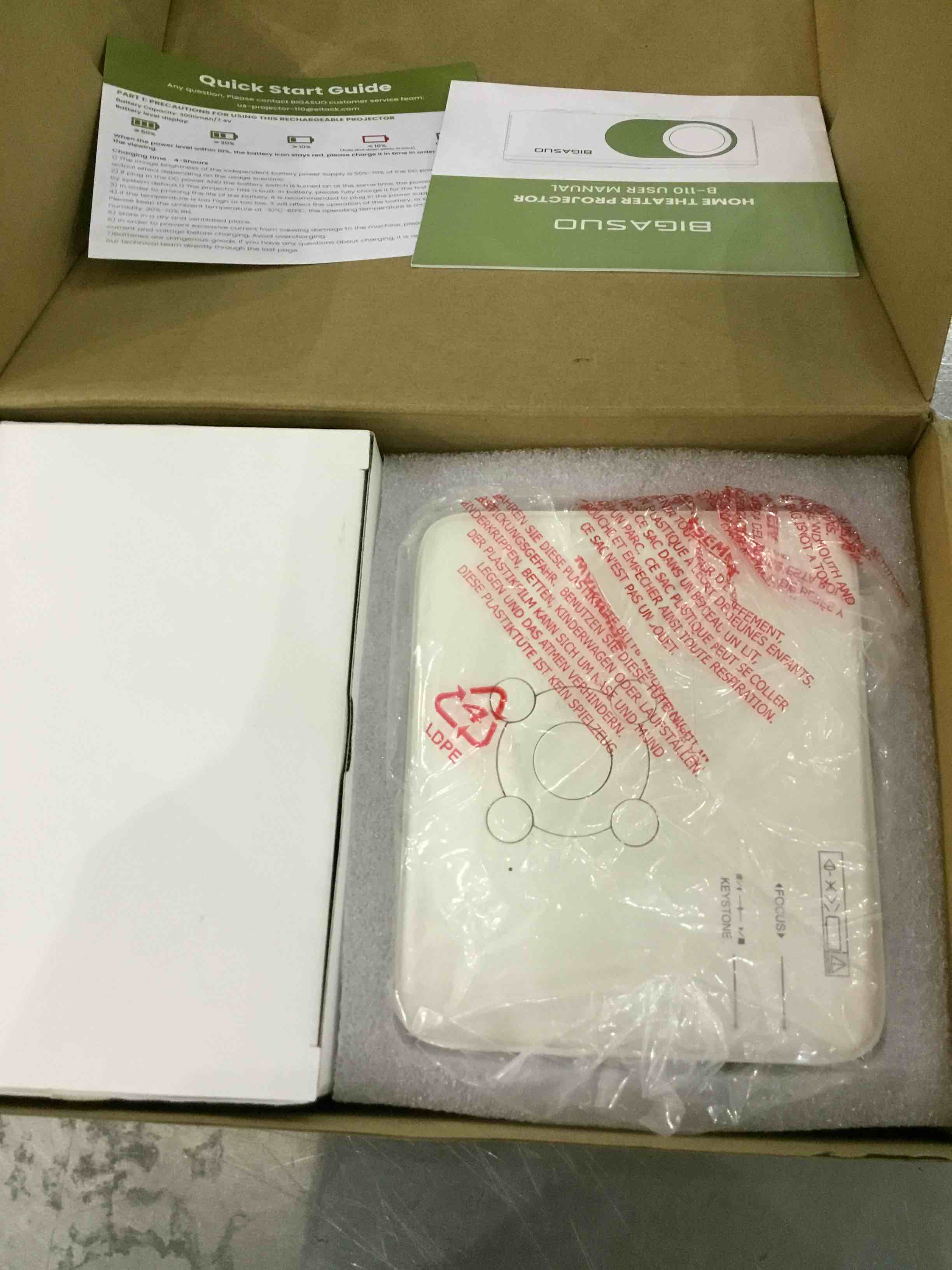 Mini Projector Battery Powered with Bluetooth - Native HD 1080P Rechargeable Projector, Portable Outdoor Movie Projectors with Tripod, Compatible with Smartphone, HDMI, USB, AV, Fire Stick, PS5