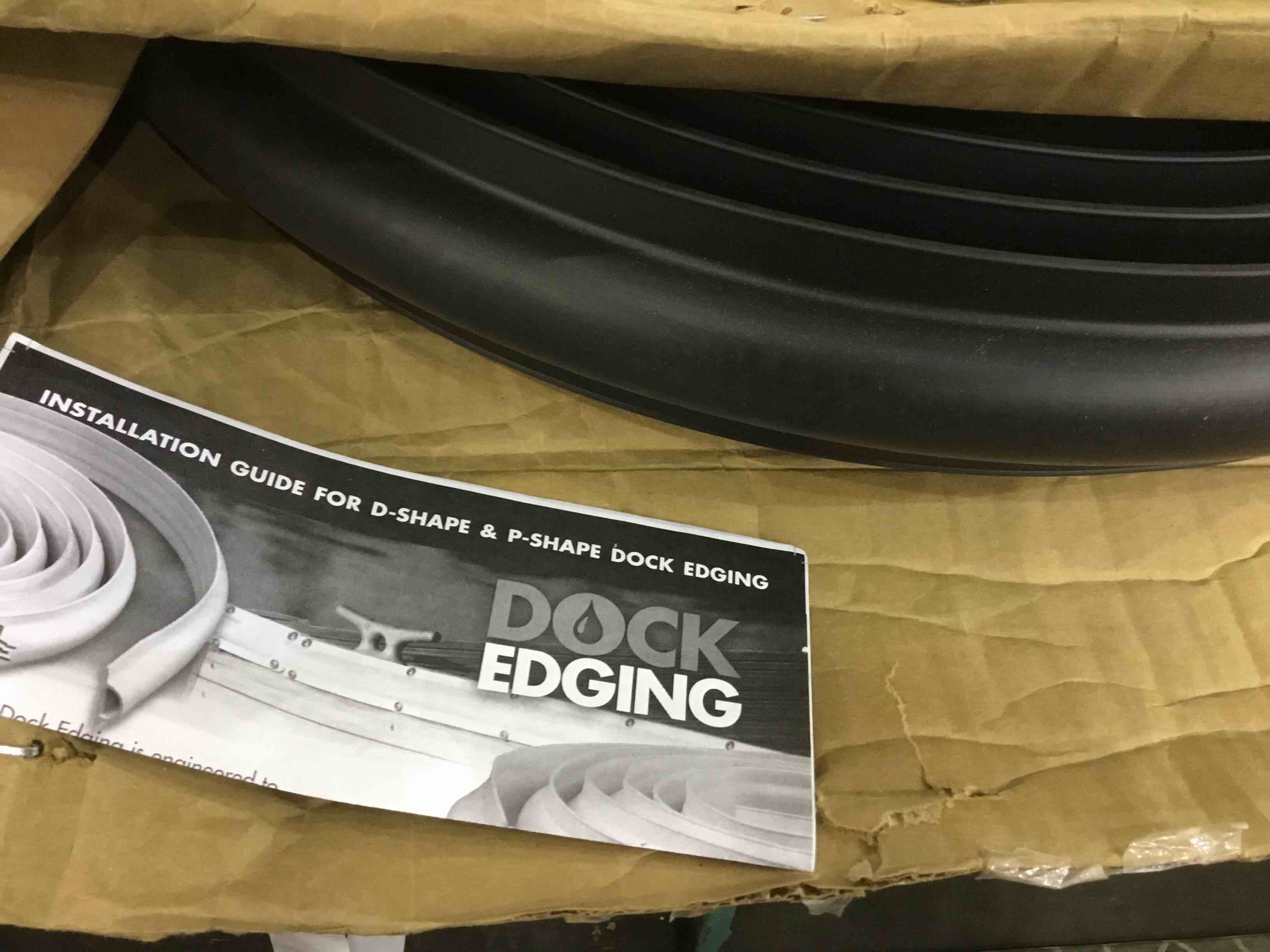 https://s3.amazonaws.com/lotting-images-prod/BargainHunt/EXS01195524_1709138784651.jpeg