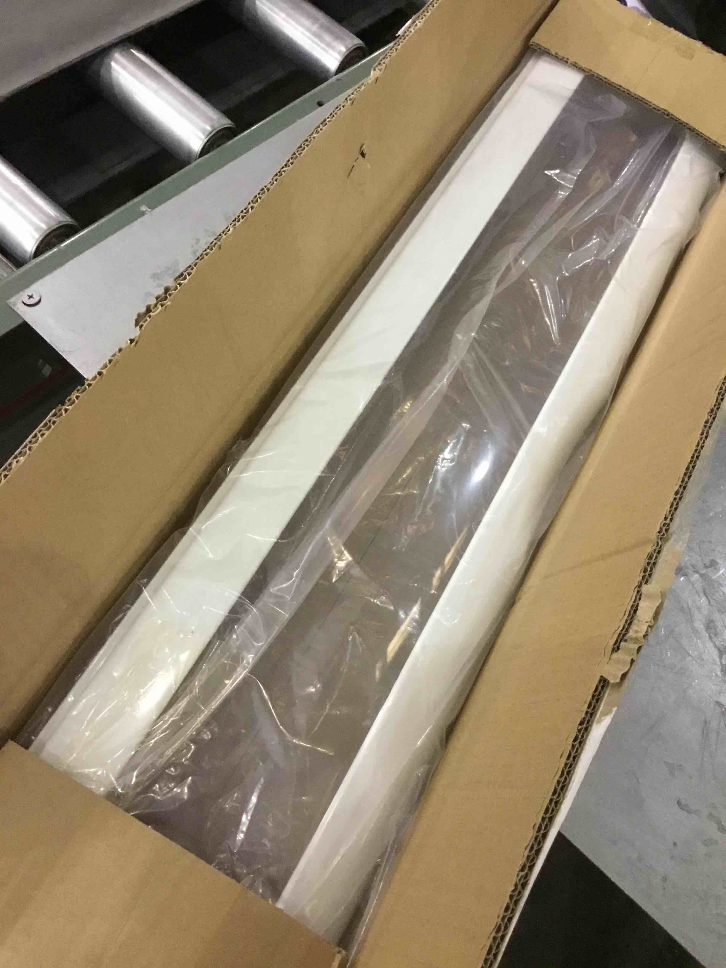 https://s3.amazonaws.com/lotting-images-prod/BargainHunt/EXS01195587_1709214307875.jpeg
