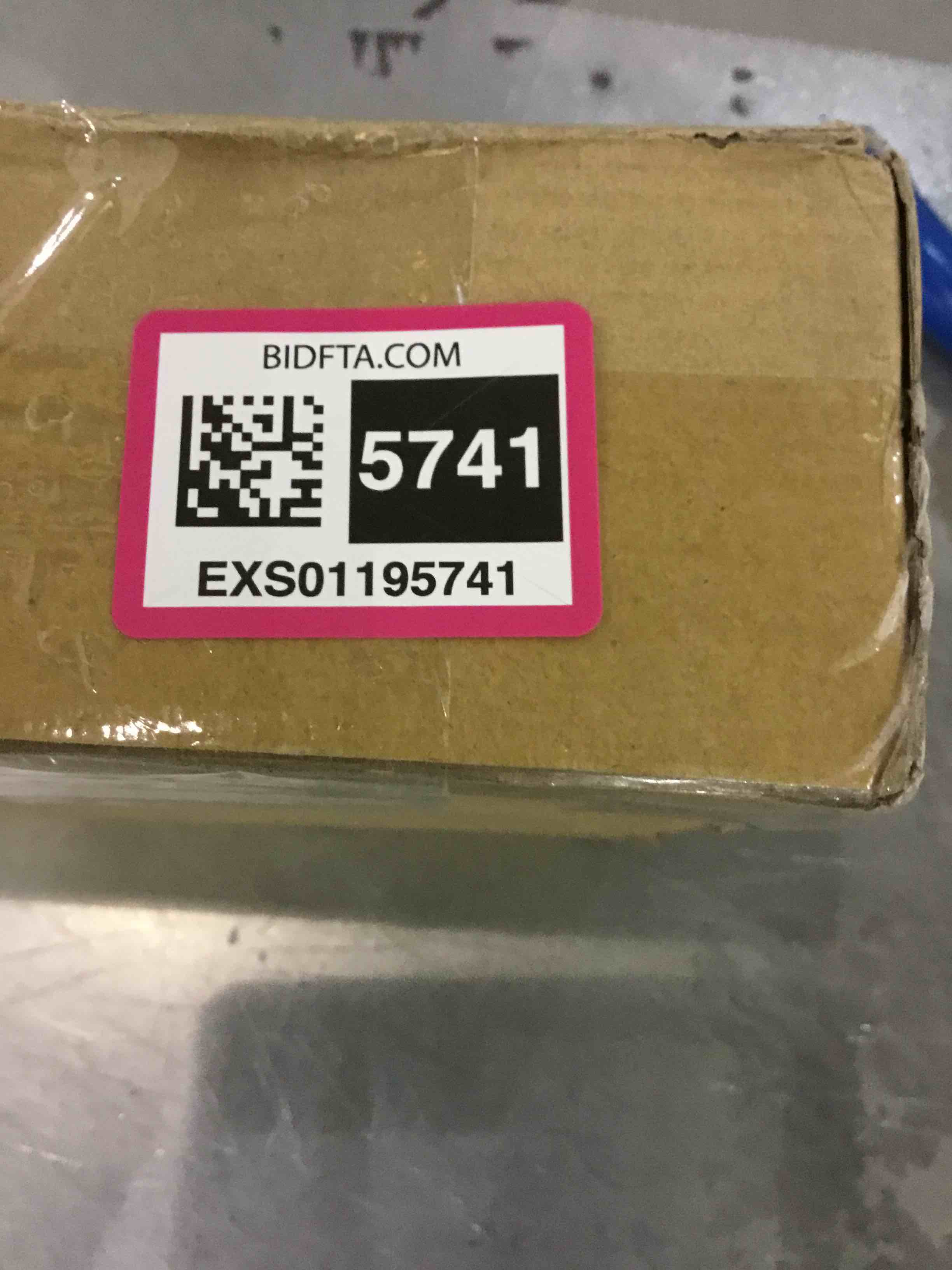 https://s3.amazonaws.com/lotting-images-prod/BargainHunt/EXS01195741_1709318260134.jpeg
