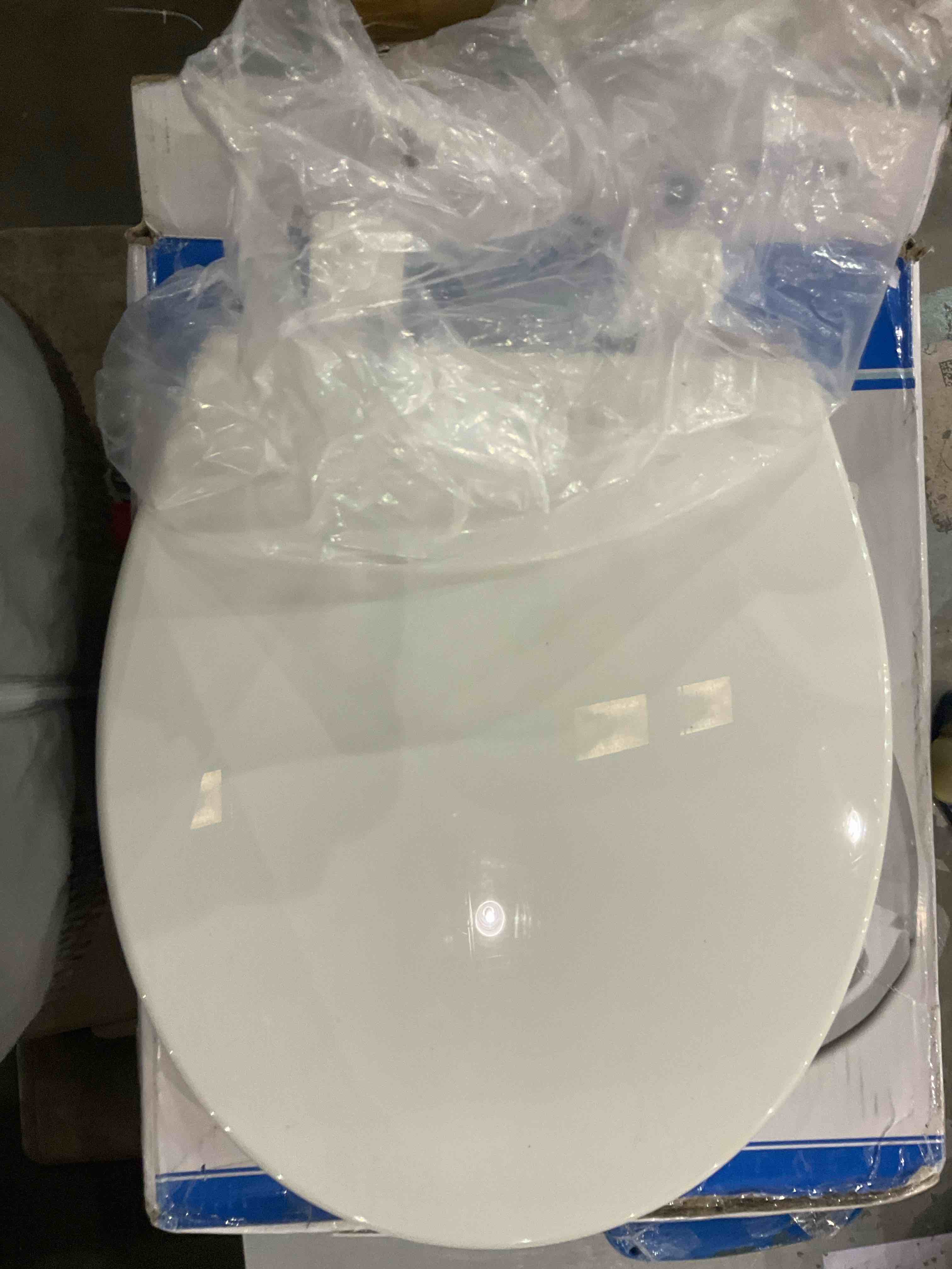 https://s3.amazonaws.com/lotting-images-prod/BargainHunt/EXS01196063_1709214143075.jpeg