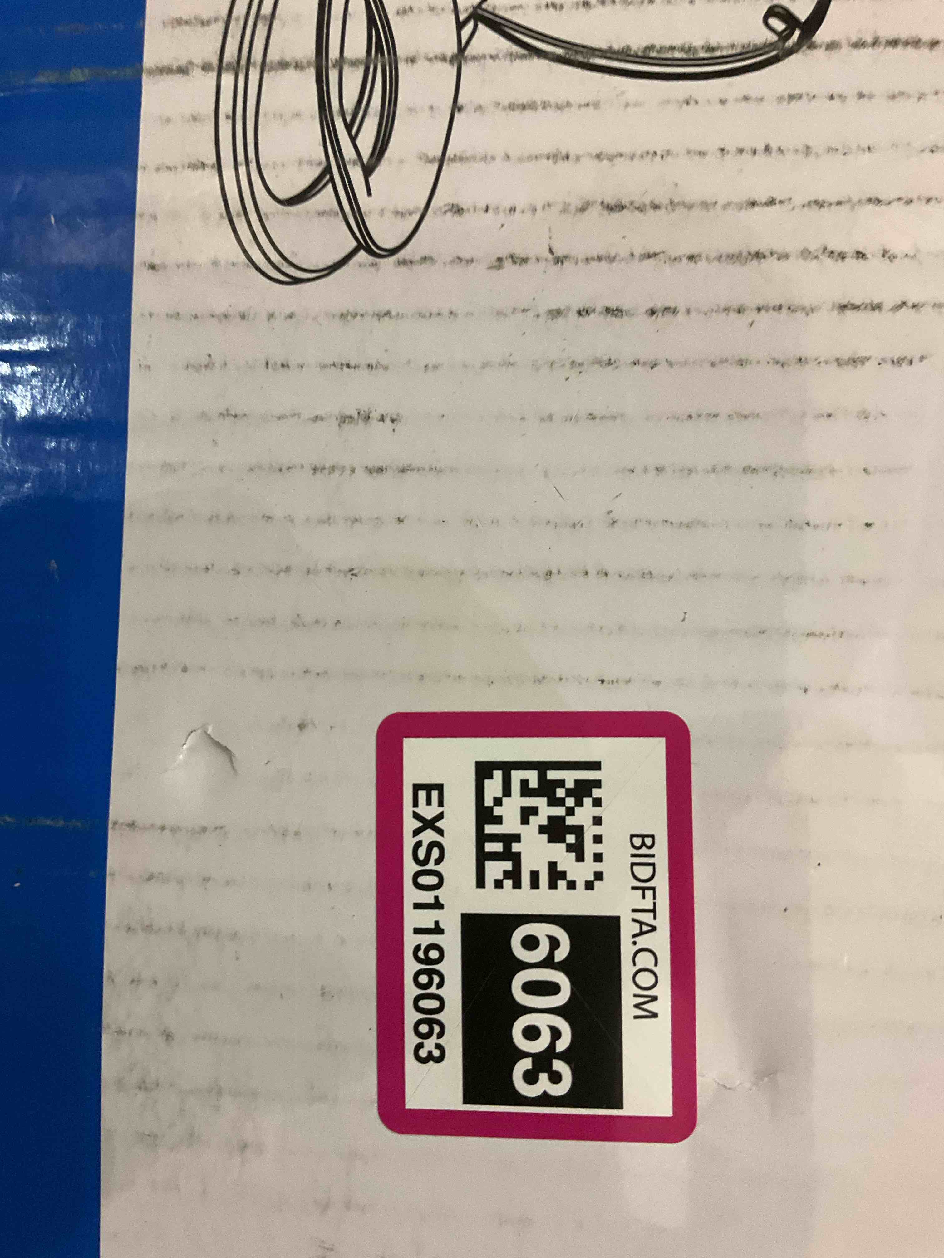 https://s3.amazonaws.com/lotting-images-prod/BargainHunt/EXS01196063_1709214165254.jpeg