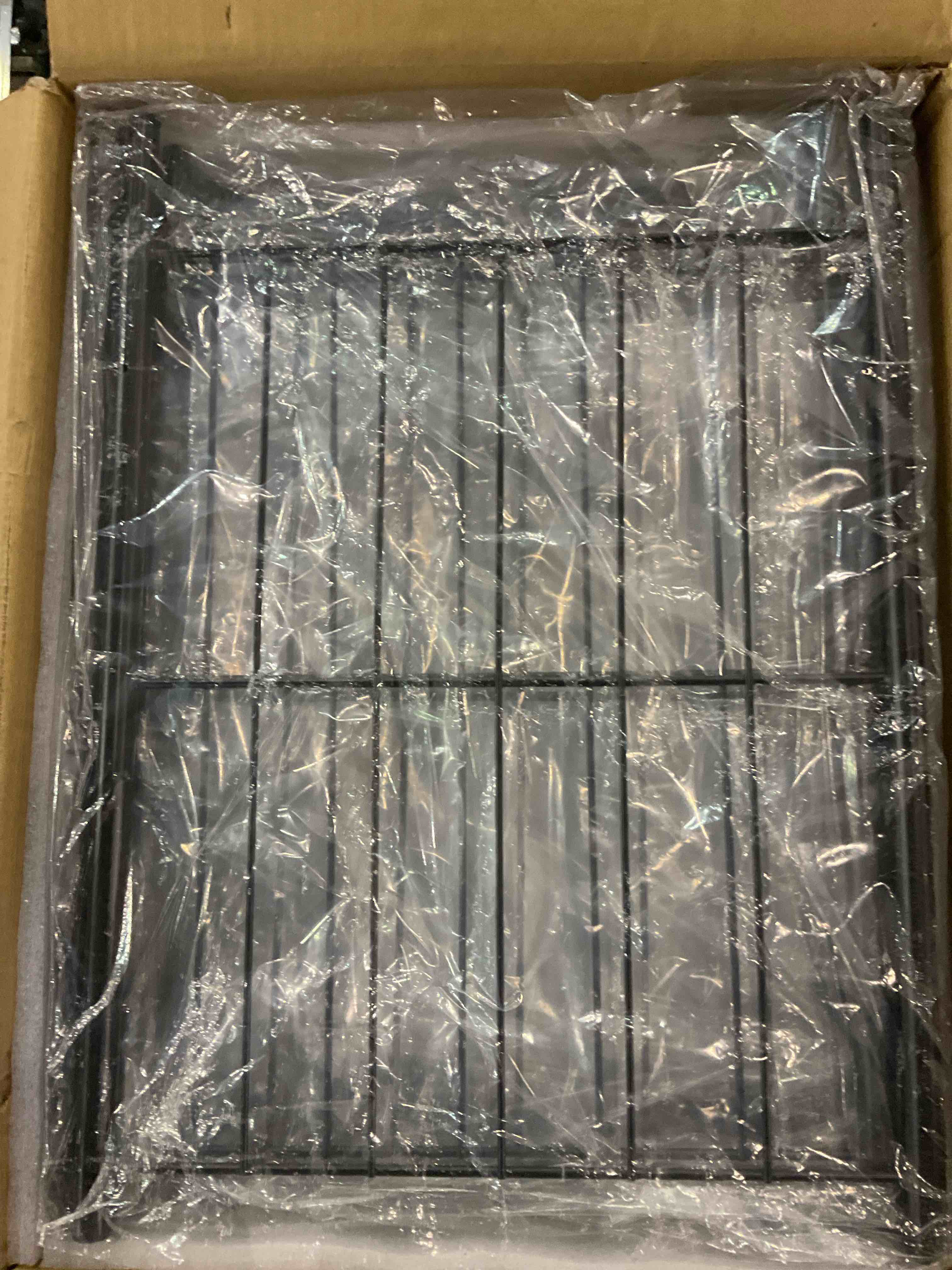 https://s3.amazonaws.com/lotting-images-prod/BargainHunt/EXS01196186_1709297489917.jpeg
