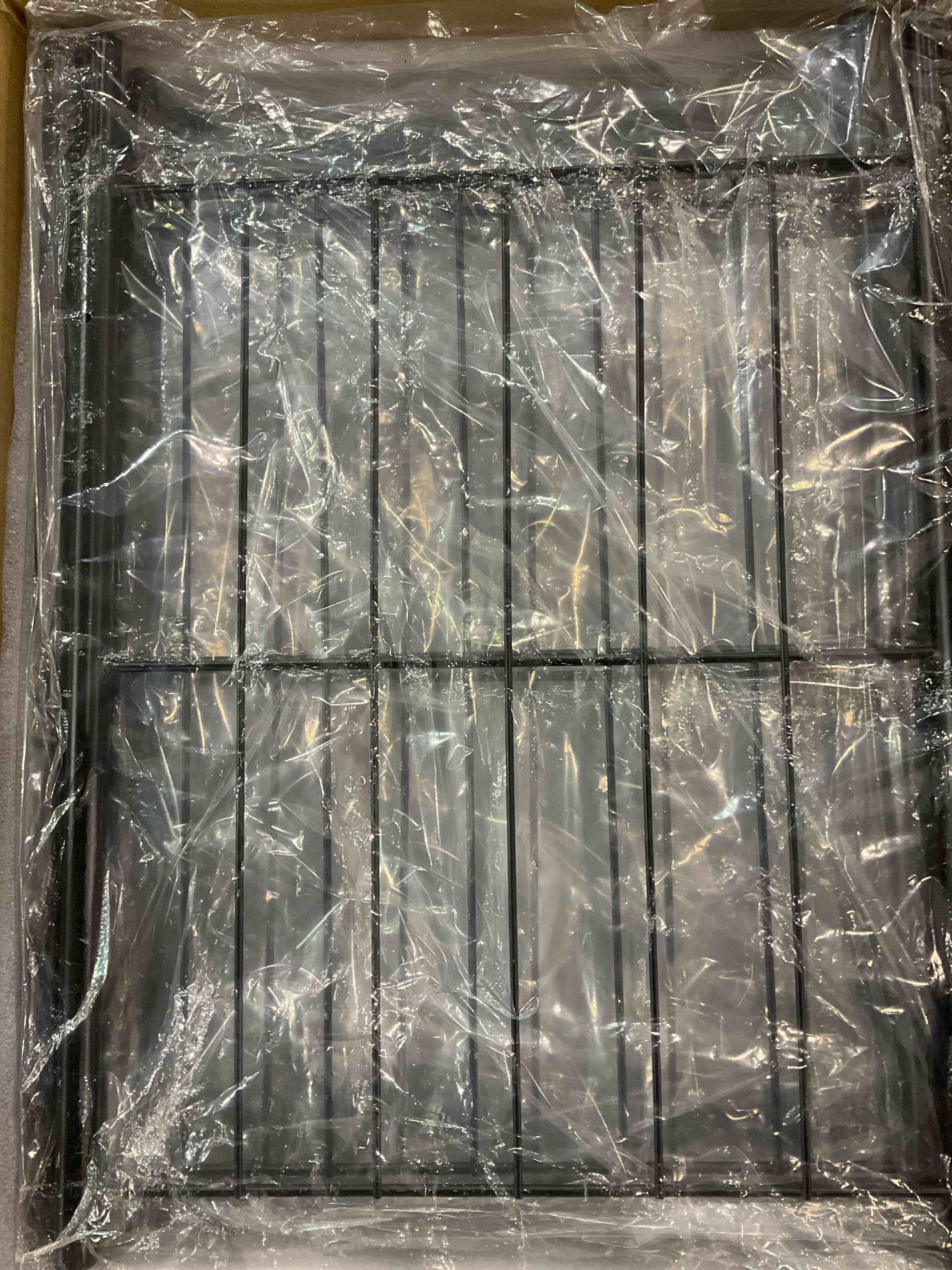 https://s3.amazonaws.com/lotting-images-prod/BargainHunt/EXS01196186_1709297493403.jpeg