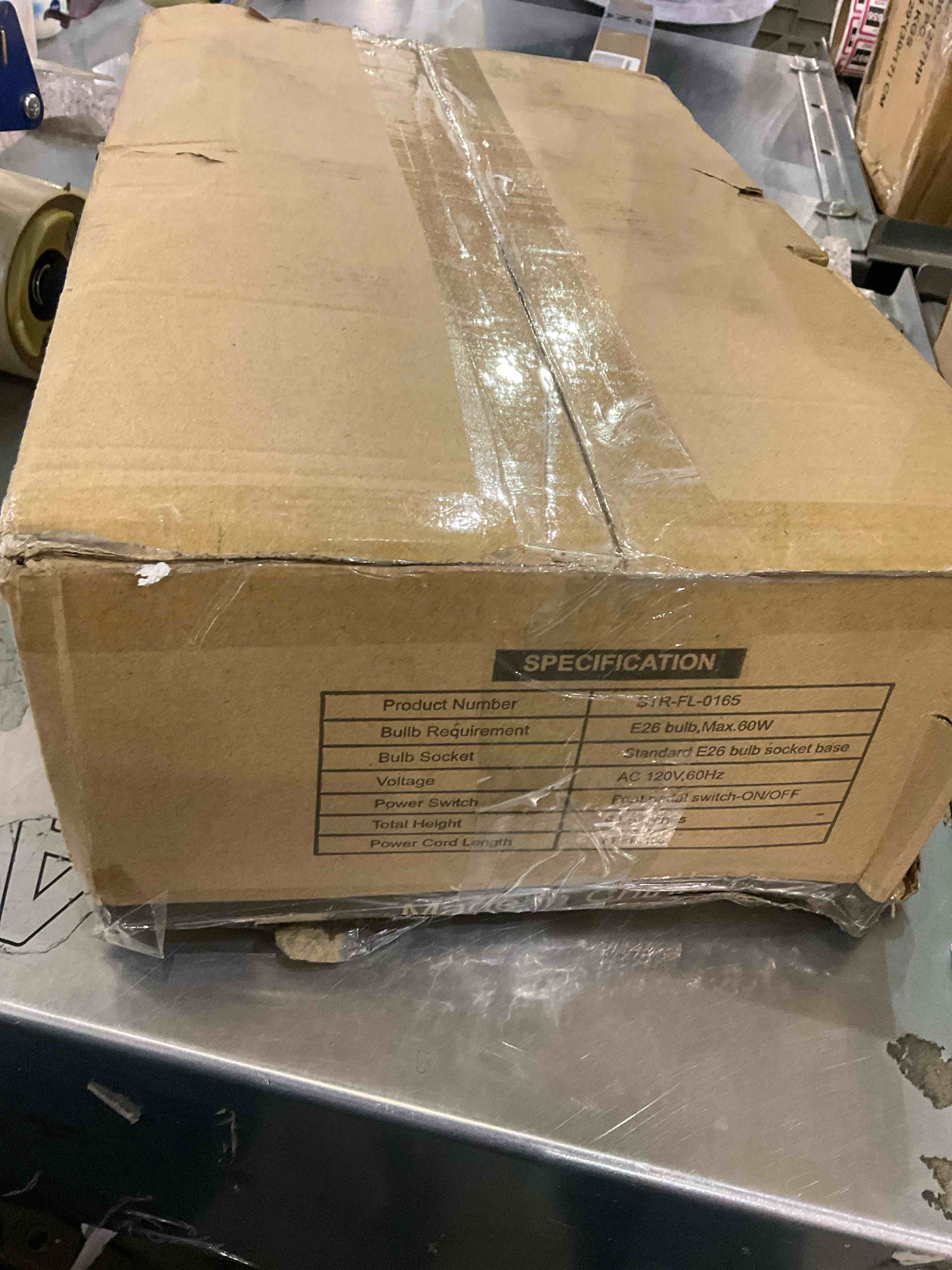 https://s3.amazonaws.com/lotting-images-prod/BargainHunt/EXS01196505_1709210101501.jpeg
