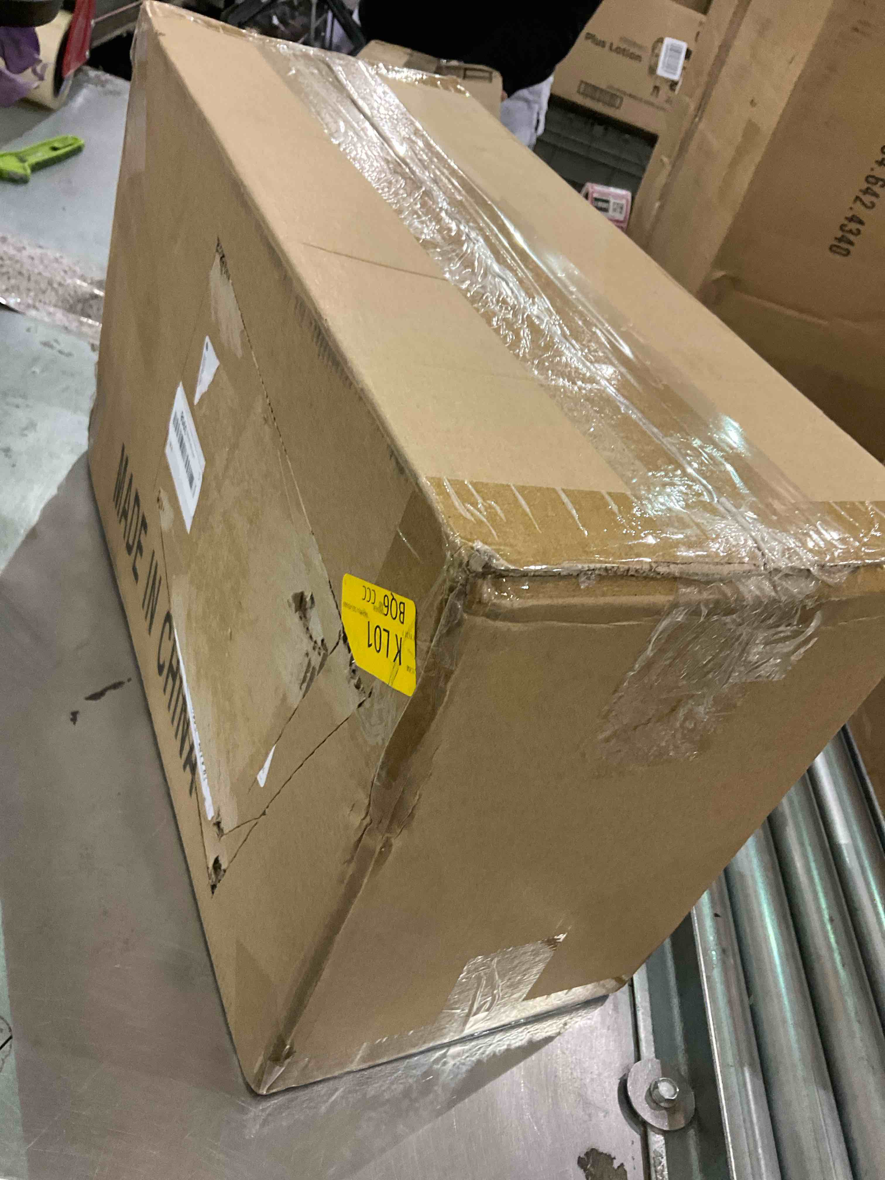 https://s3.amazonaws.com/lotting-images-prod/BargainHunt/EXS01196514_1709211152185.jpeg