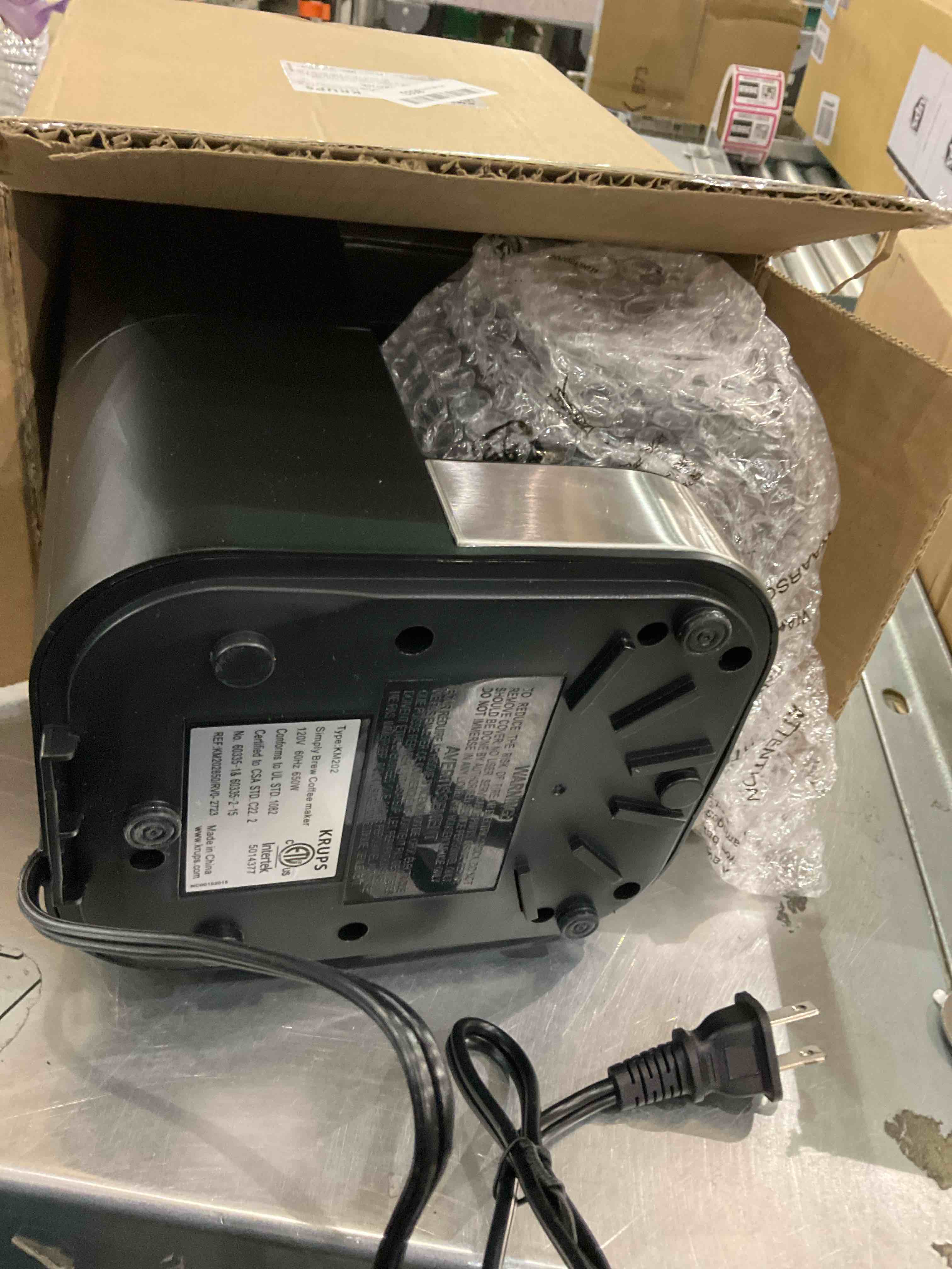 https://s3.amazonaws.com/lotting-images-prod/BargainHunt/EXS01196528_1709212847384.jpeg
