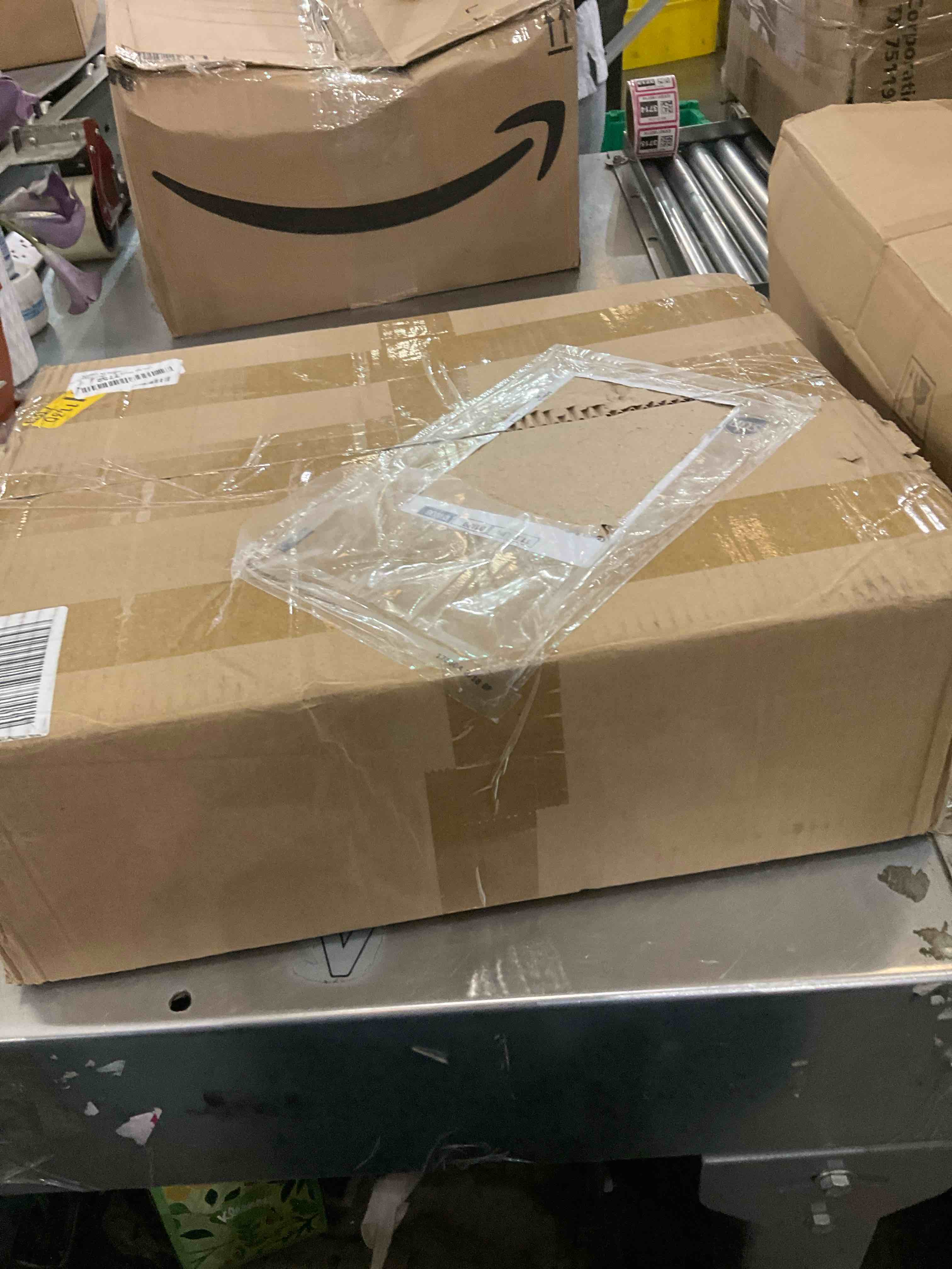 https://s3.amazonaws.com/lotting-images-prod/BargainHunt/EXS01196577_1709221916275.jpeg